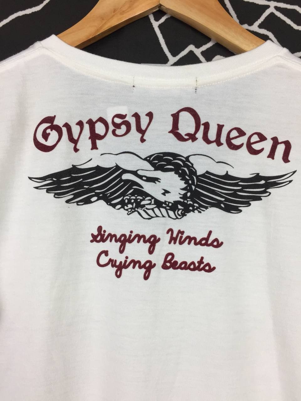 Japanese Brand Crazy Devil Japanese Brand Gypsy Queen V-Neck Tee Size US L / EU 52-54 / 3 - 5 Thumbnail