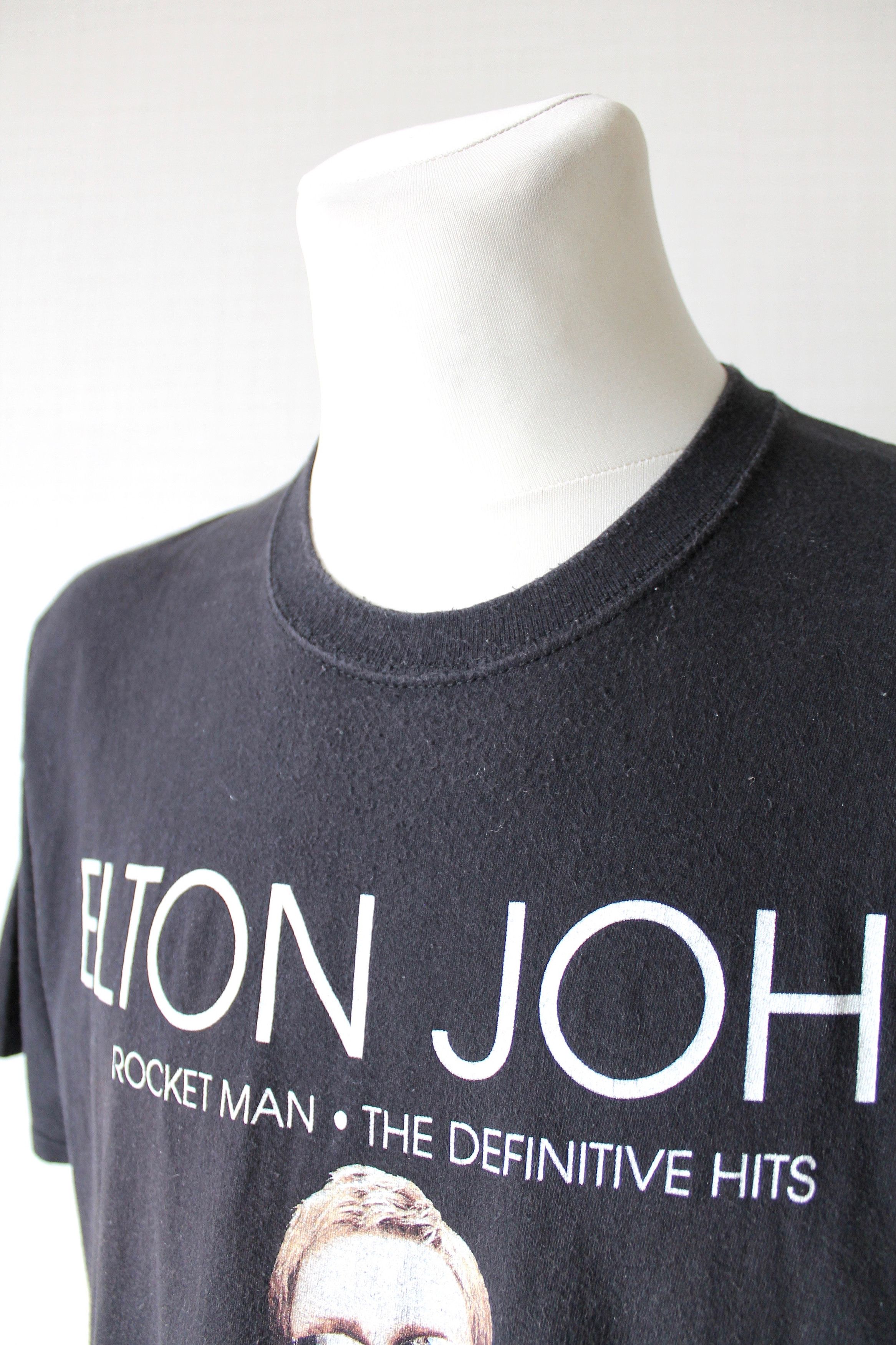 Band Tees 2007 Vintage Elton John Tour T Shirt World Faded black Size US XL / EU 56 / 4 - 9 Thumbnail