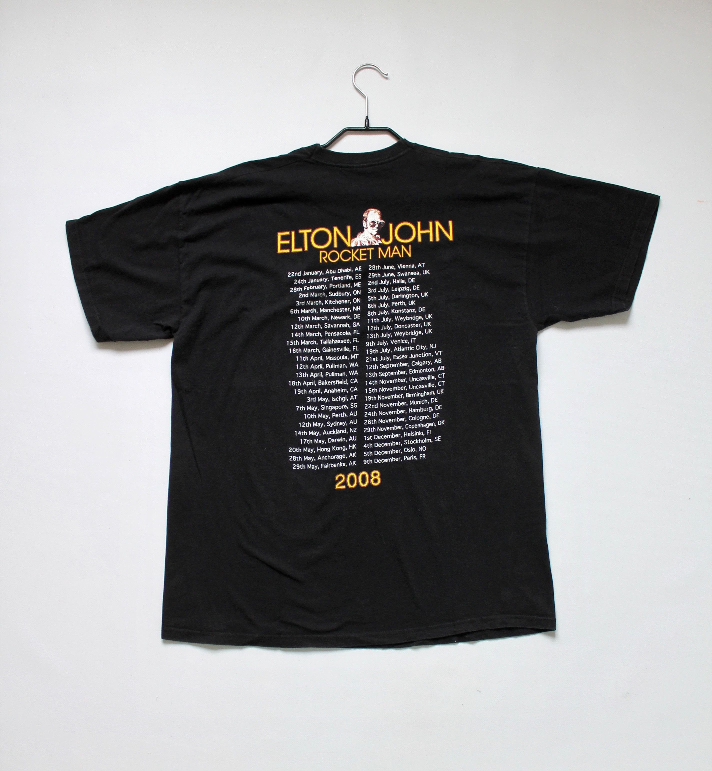 Band Tees 2007 Vintage Elton John Tour T Shirt World Faded black Size US XL / EU 56 / 4 - 14 Thumbnail