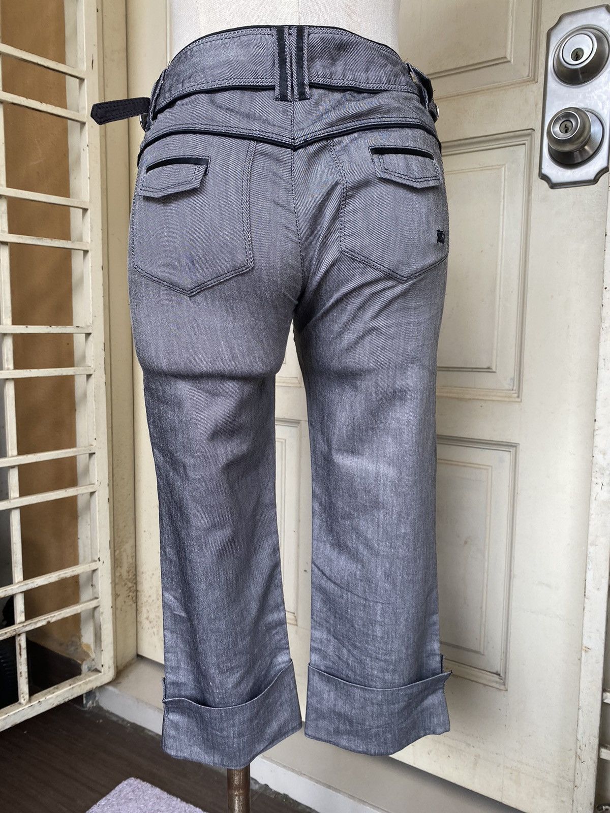 Burberry 3q pants Size 26" / US 2 / IT 38 - 3 Thumbnail