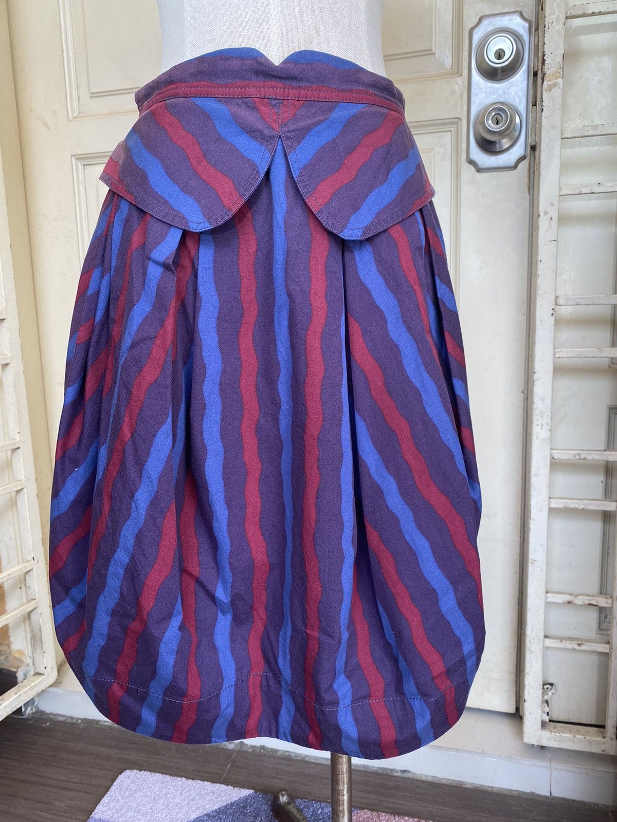 Marc Jacobs baloon skirt Size 29" - 1 Thumbnail