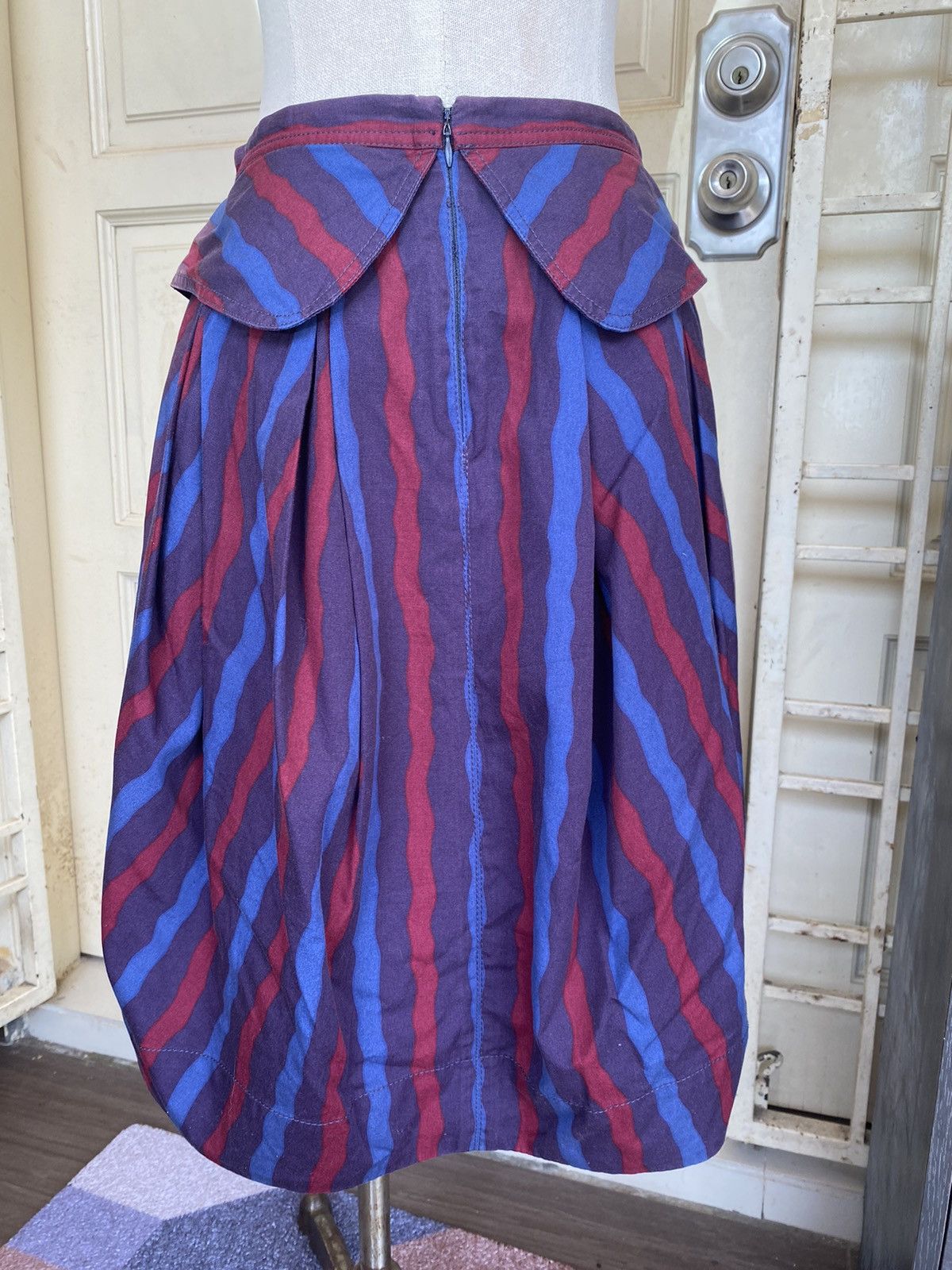 Marc Jacobs baloon skirt Size 29" - 3 Thumbnail