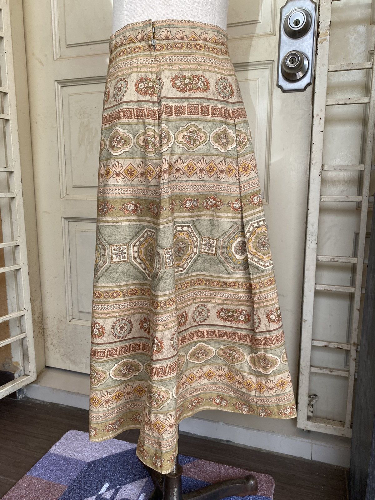 Burberry vintage 80s skirt Size 28" / US 6 / IT 42 - 4 Thumbnail