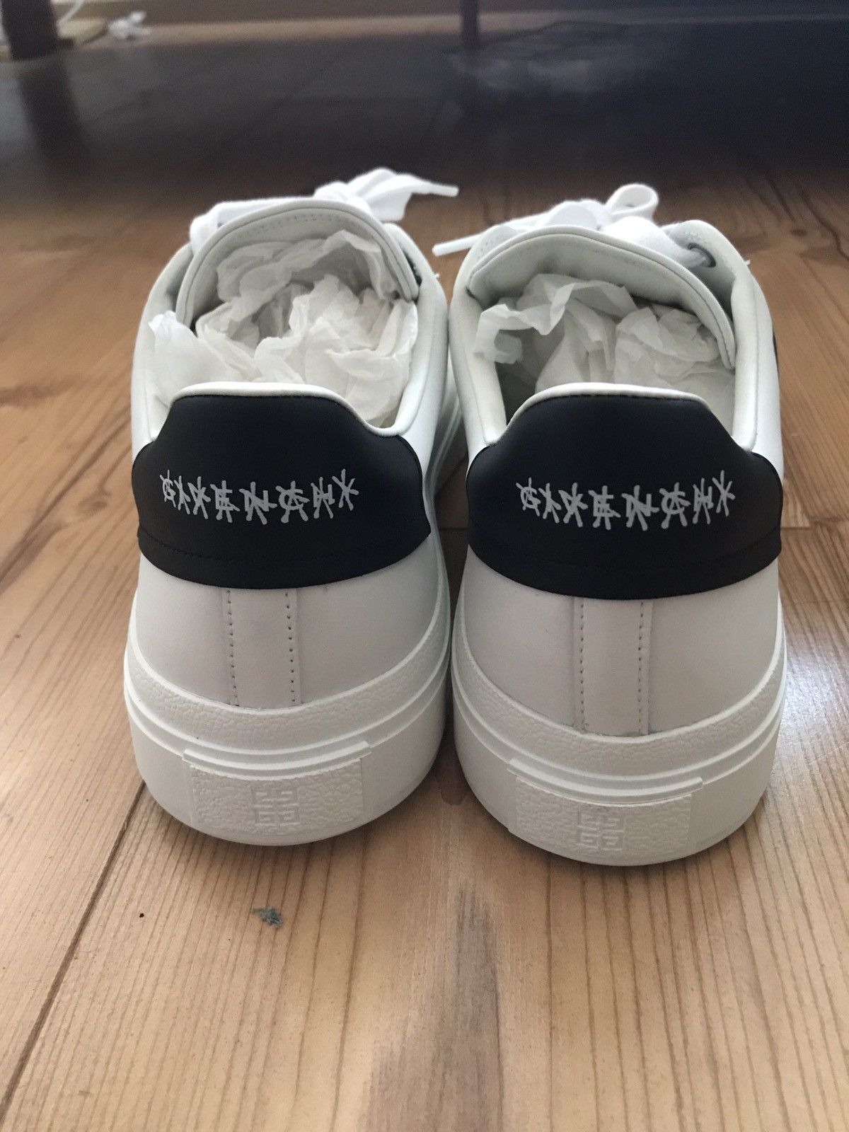 Givenchy (Deadstock) Givenchy x Chito Sneaker Size US 11 / EU 44 - 4 Thumbnail