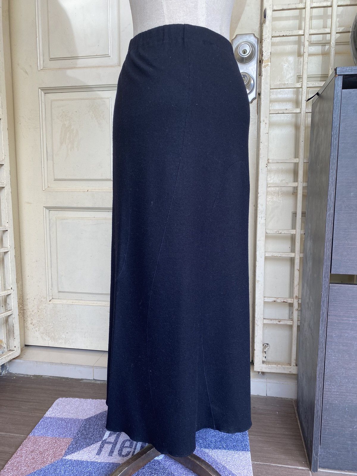 Japanese Brand jurgen lehl wool mixi skirt Size 28" / US 6 / IT 42 - 8 Thumbnail