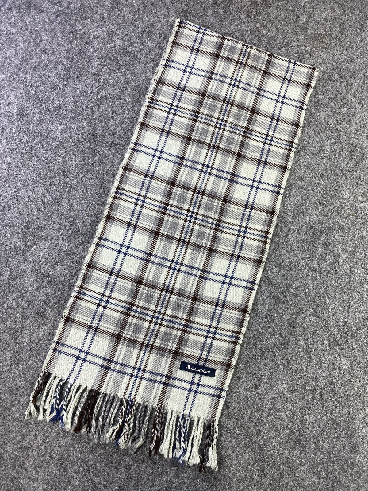 Aquascutum AQUASCUTUM Wool Scarf/Muffler/Neckwear -T150 Size ONE SIZE - 1 Thumbnail