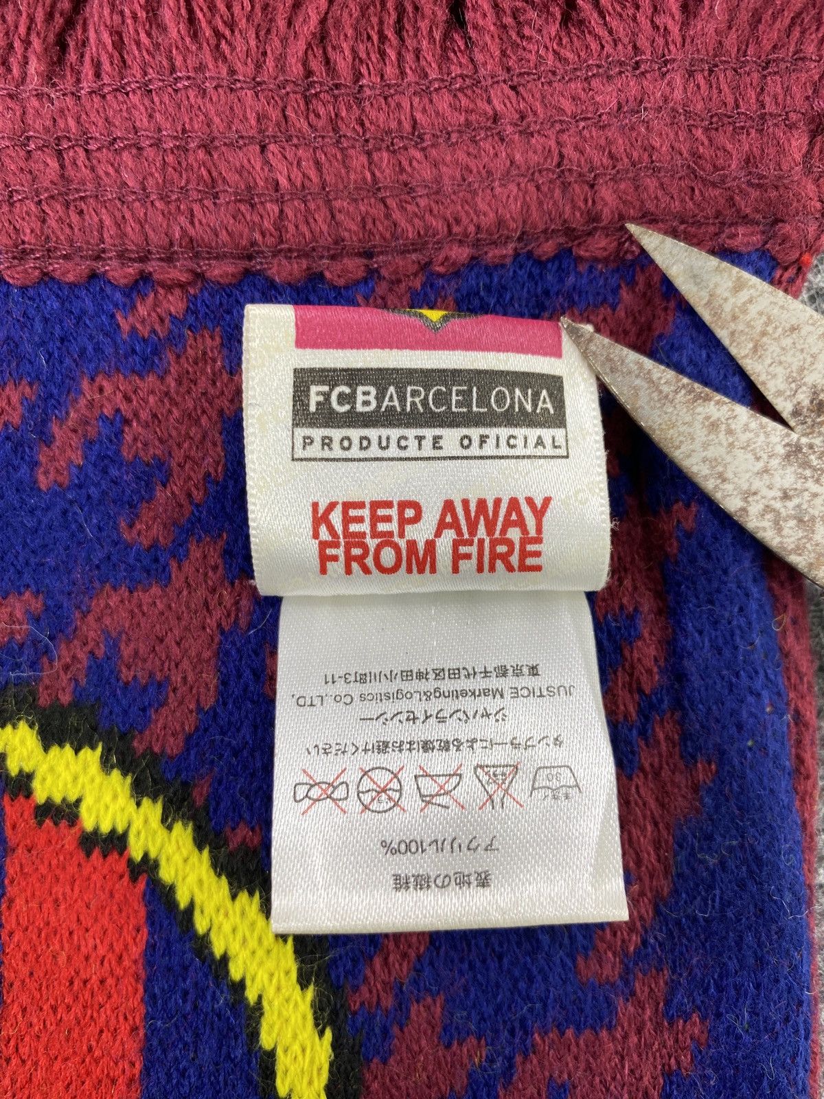 Other FC BARCELONA Scarf/Muffler/Neckwear -T152 Size ONE SIZE - 6 Thumbnail
