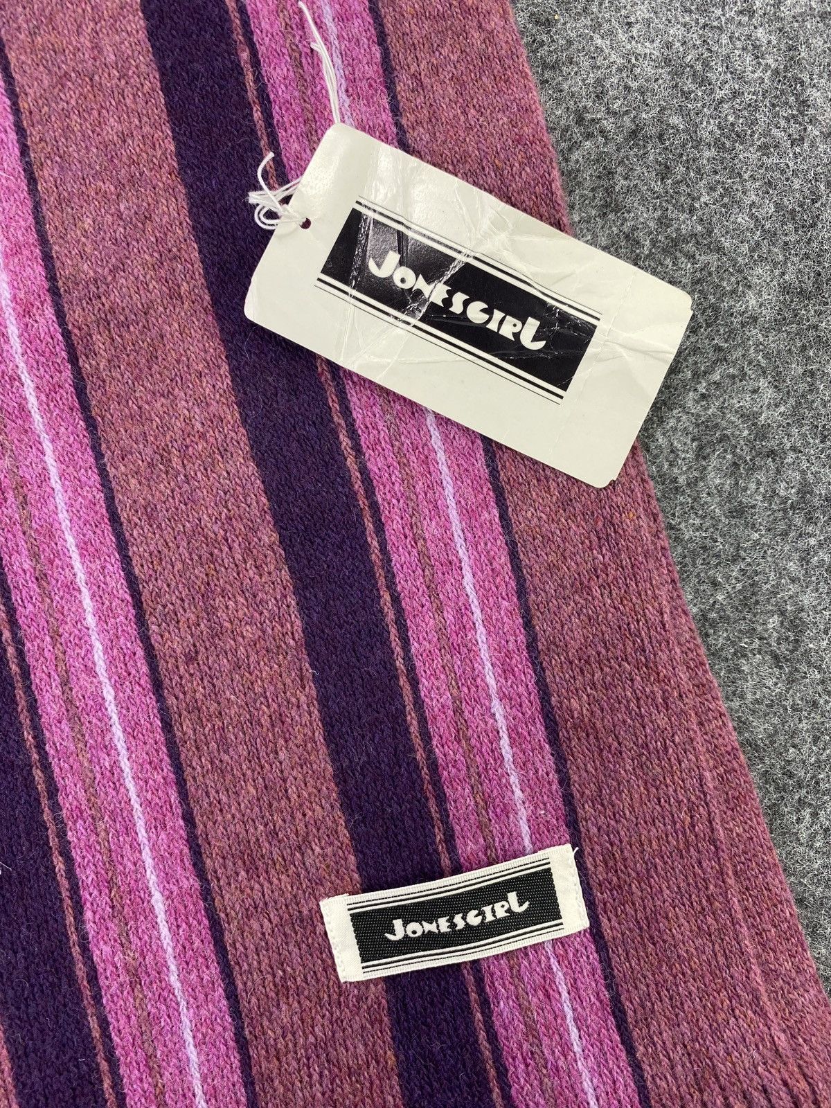 Designer JONESGIRL Scarf/Muffler/Neckwear -T158 Size ONE SIZE - 6 Thumbnail