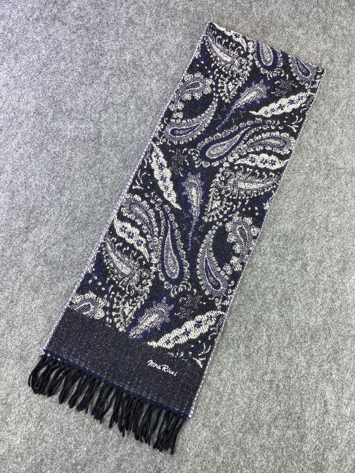 Other NINA RICCI Scarf/Muffler/Neckwear -T157 Size ONE SIZE - 1 Thumbnail