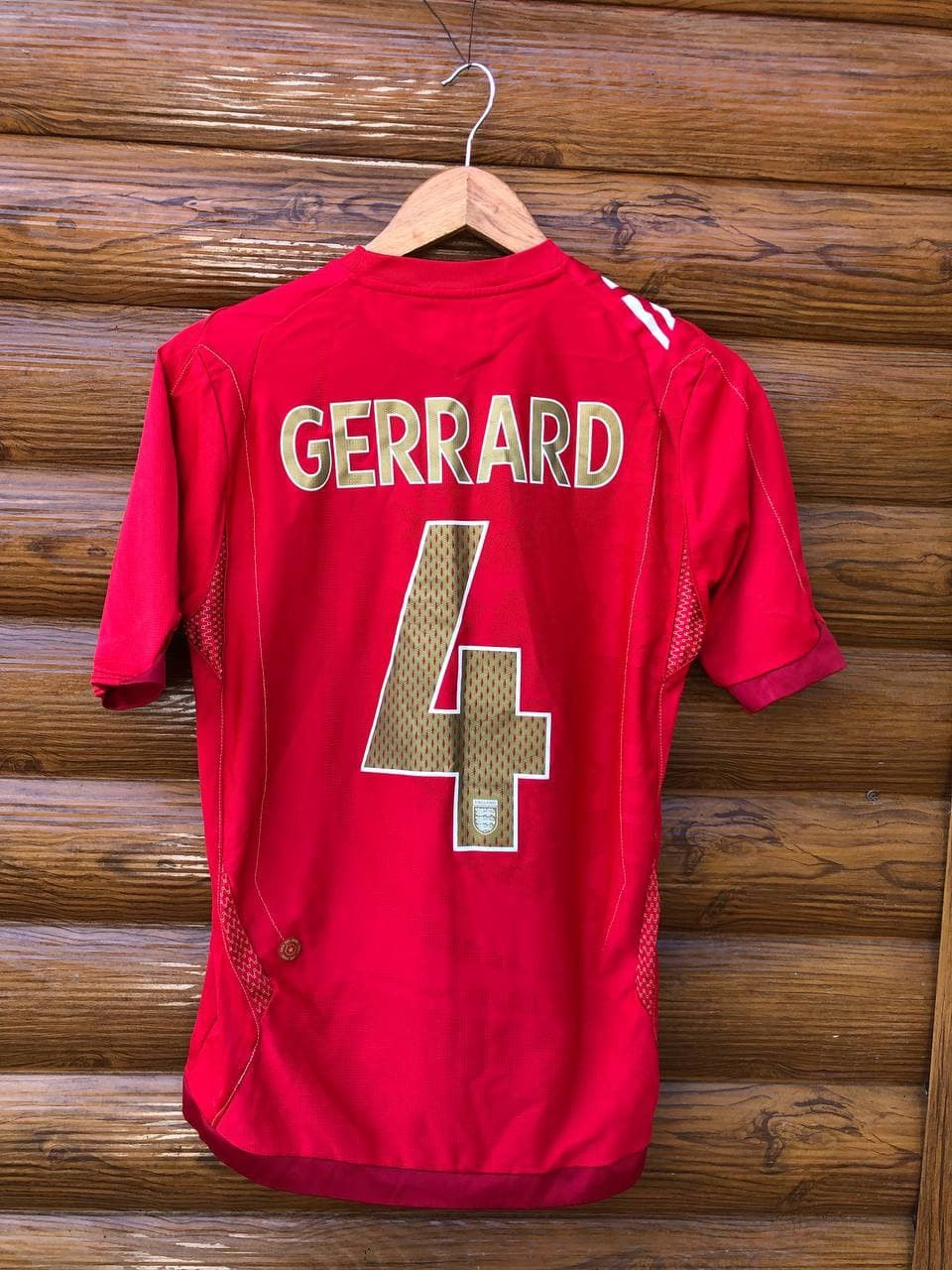 Umbro England 2006/2008 Gerrard #4 Football Shirt Soccer Jersey Size US S / EU 44-46 / 1 - 1 Thumbnail