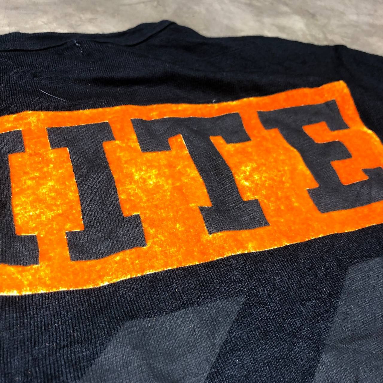 Off-White orange Box Logo velvet Diagonal Tee