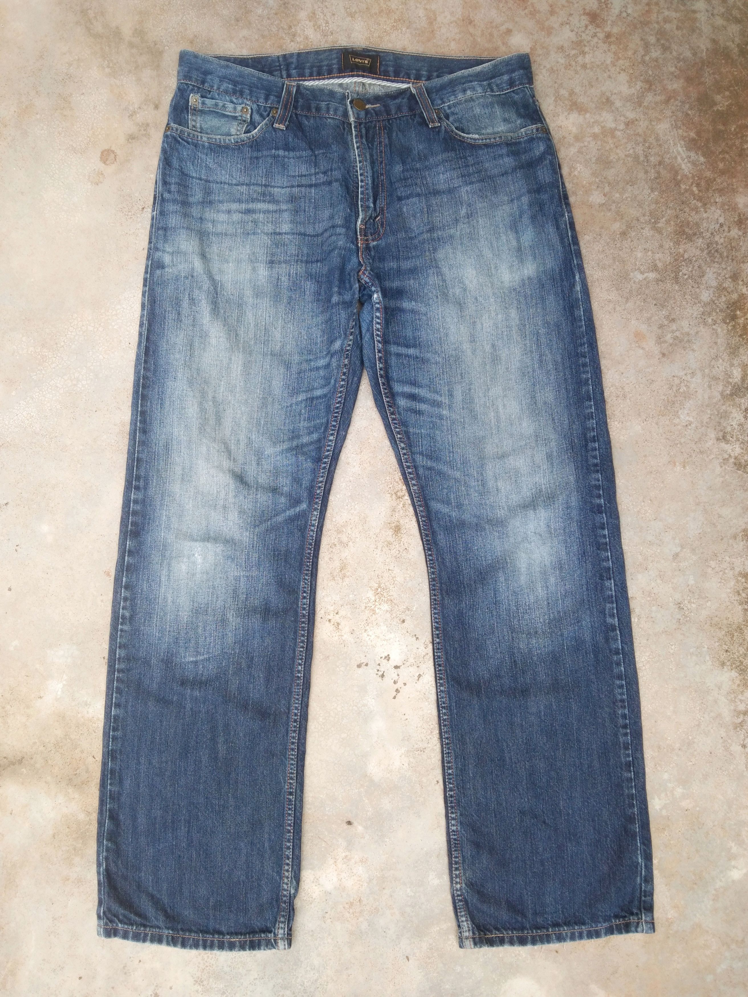 image of Vintage Levi's Jeans 514 Distressed Denim 36X32 in Faded Blue, Men's