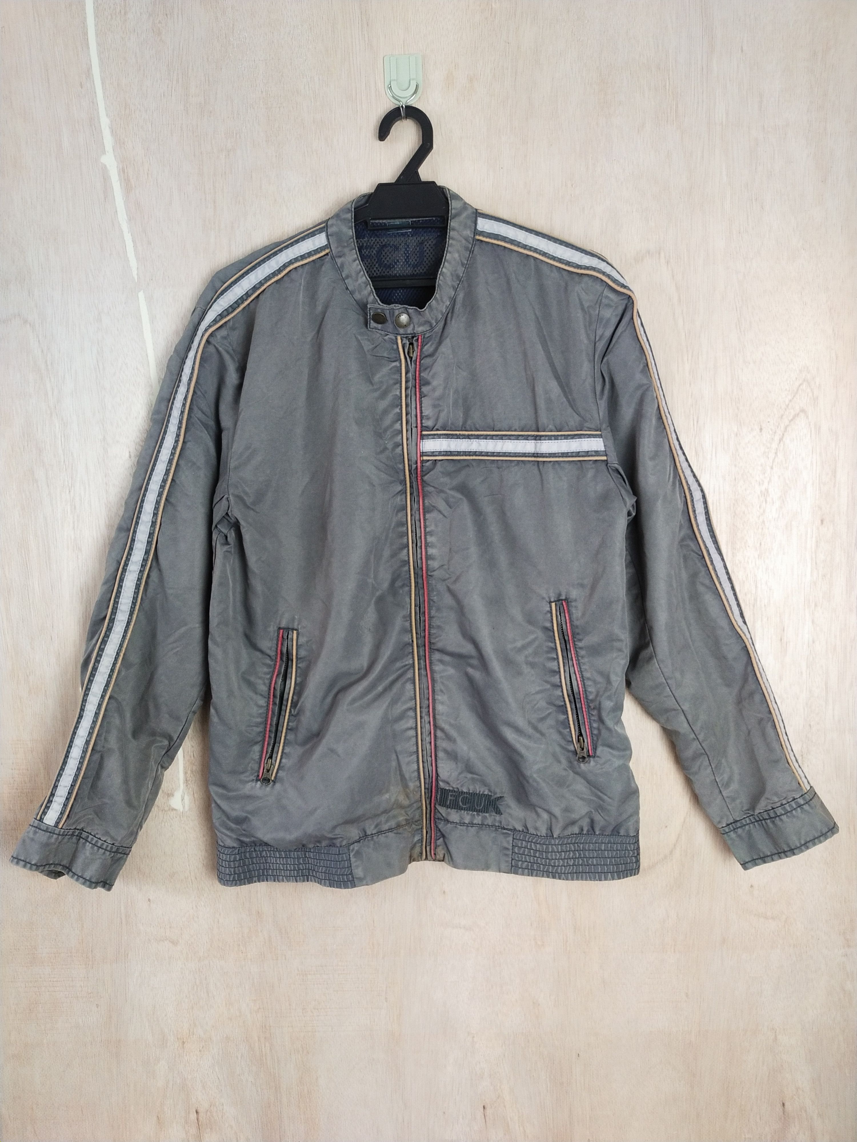 FCUK FCUK Japan Gray Jacket sweater #2885 Size US M / EU 48-50 / 2 - 1 Thumbnail