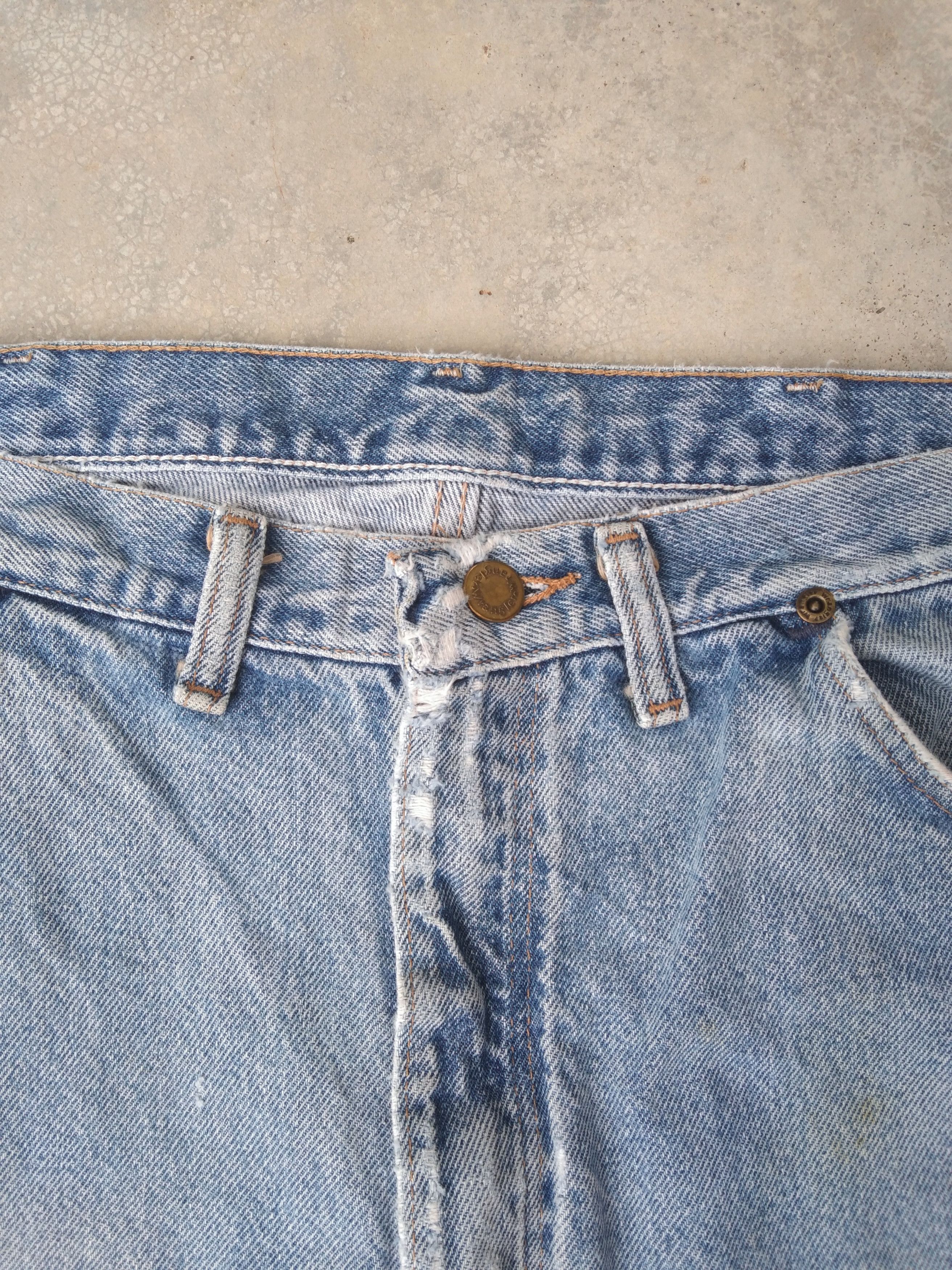 Japanese Brand 90s Vintage Wrangler Made In USA Distressed Jeans 36x30 Size US 36 / EU 52 - 9 Thumbnail