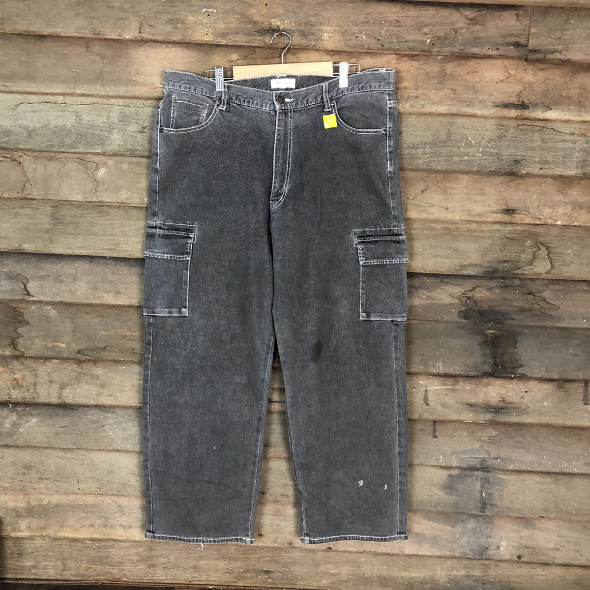 image of Faded Glory B.c Factory Grey Multipocket Cargo Pants 3341, Men's (Size 38)