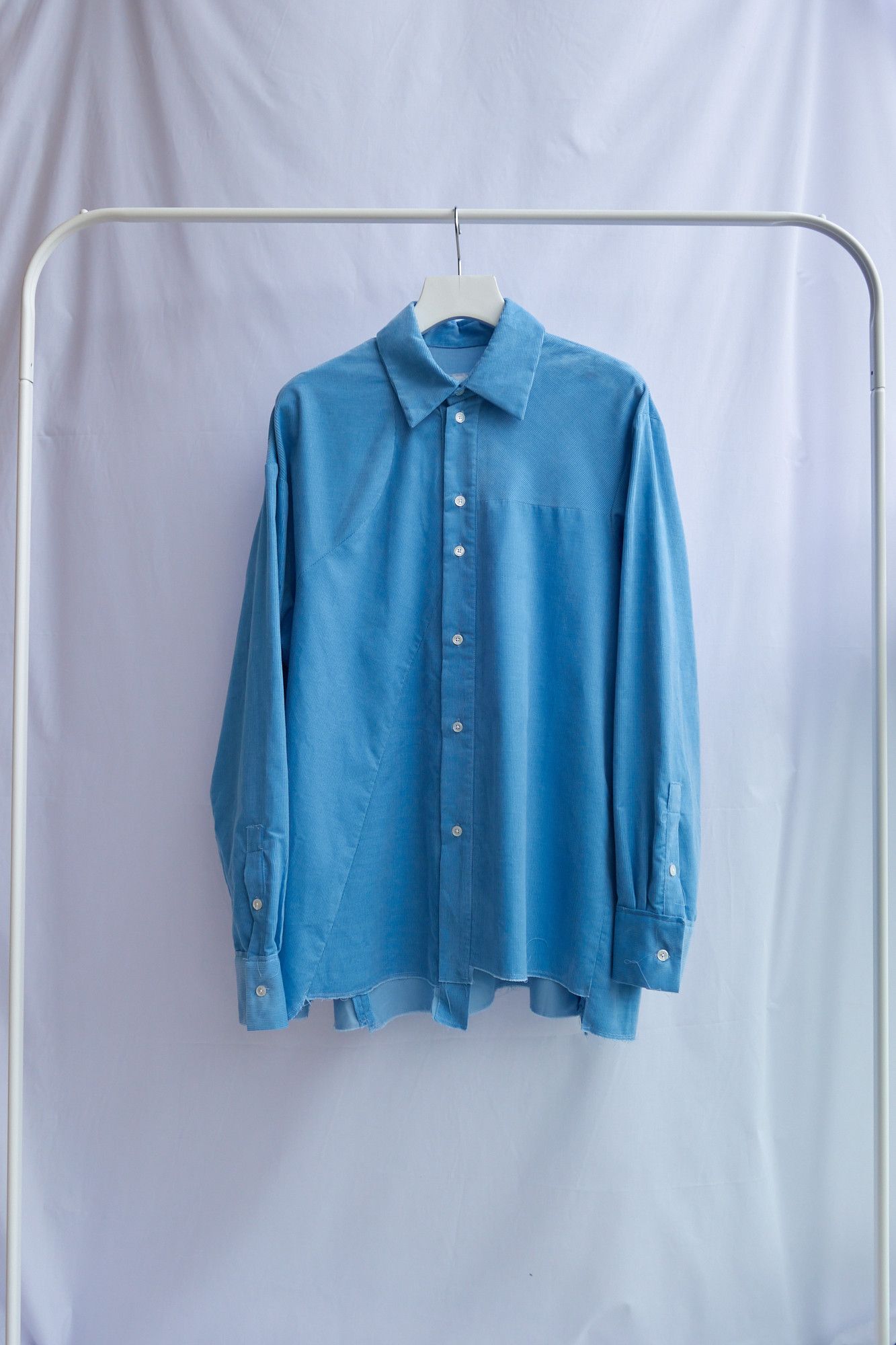 CAMIEL FORTGENS BLUE CORDUROY WEIRD SHAPED SHIRT