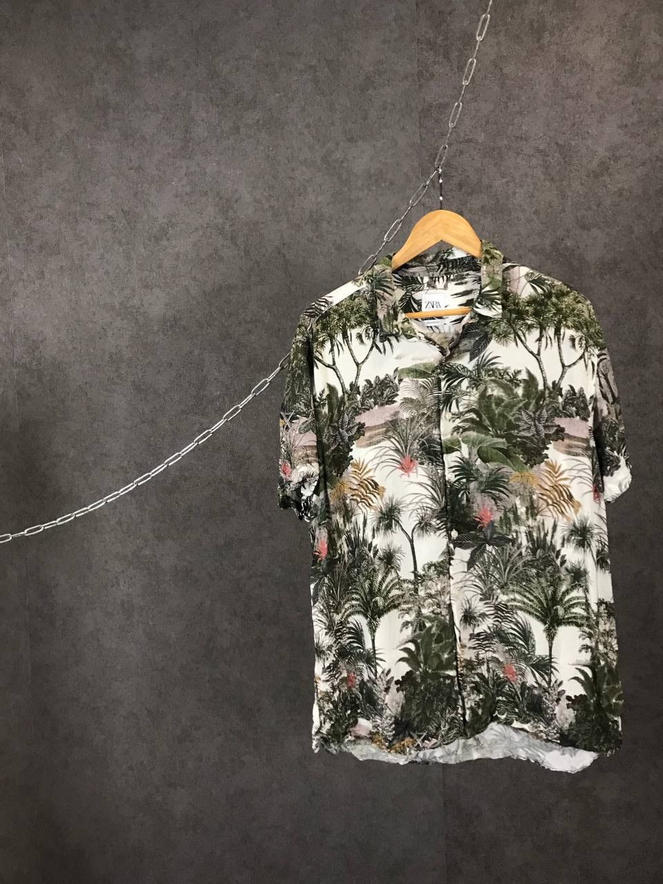 Zara Zara Man crazy Hawaiian multicolor shirt Size US XL / EU 56 / 4 - 1 Thumbnail