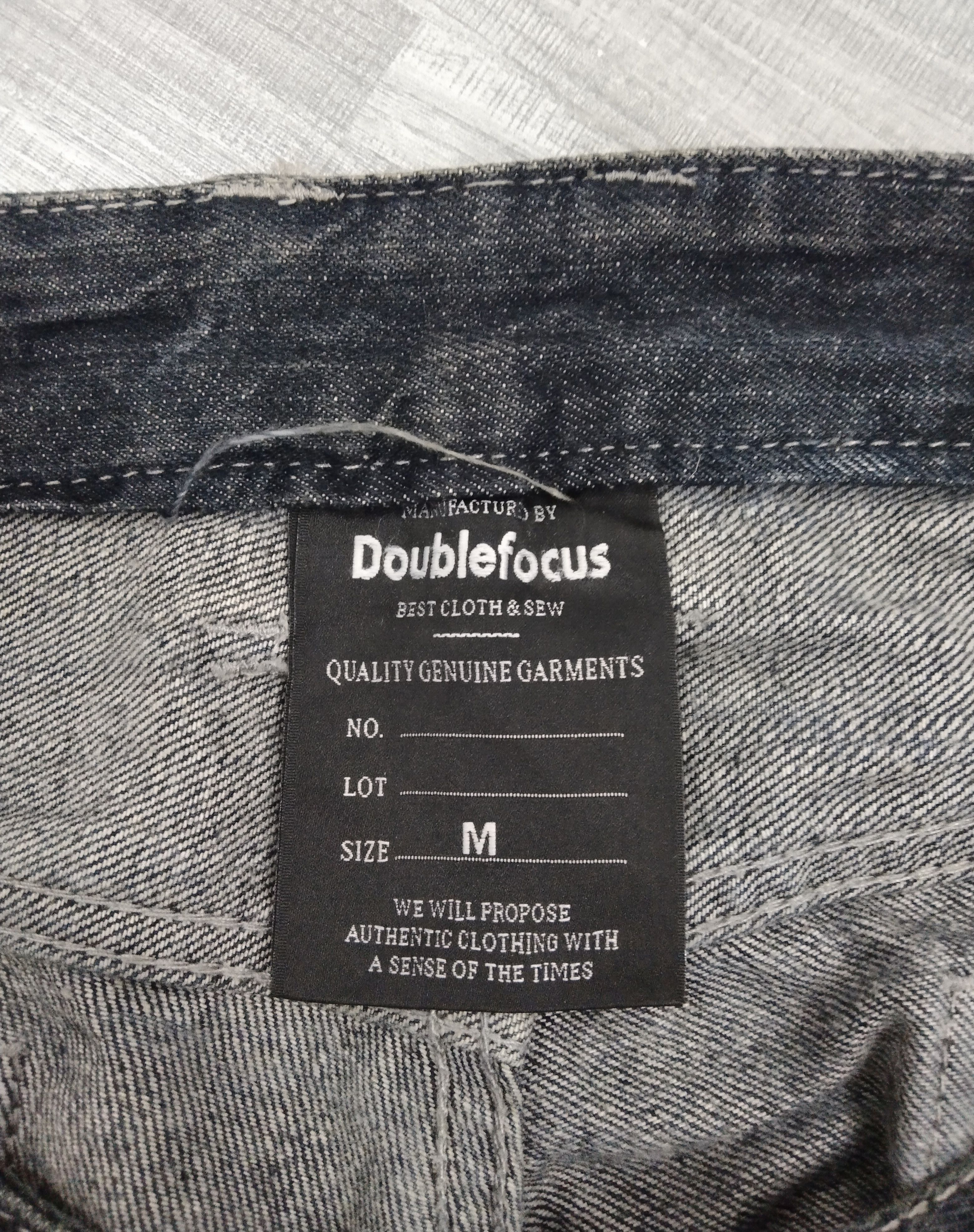 Japanese Brand EAT EYE'S BLUE BLACK RUSTY DOUBLEFOCUS DENIM PANTS Size US 31 - 8 Thumbnail