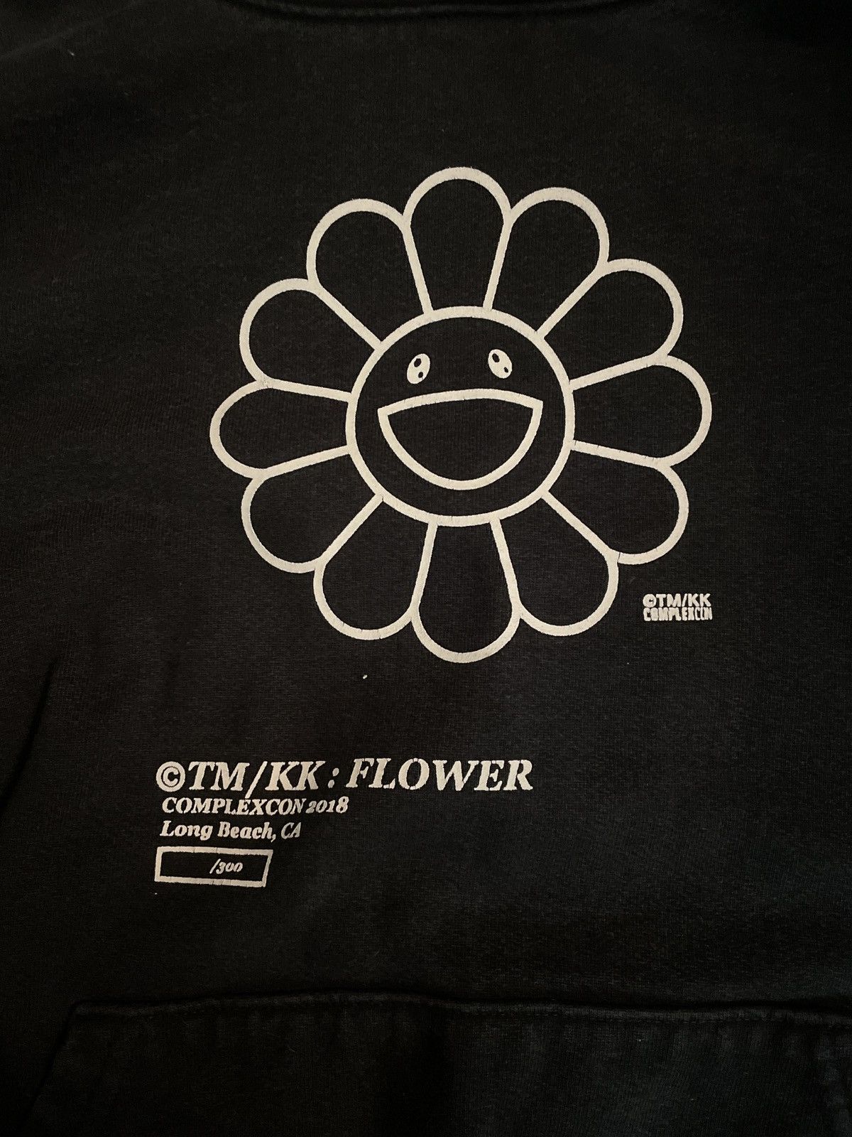 Takashi Murakami 2018 Complexcon Long Beach Black Murakami Flower Hoodie Size US M / EU 48-50 / 2 - 3 Thumbnail