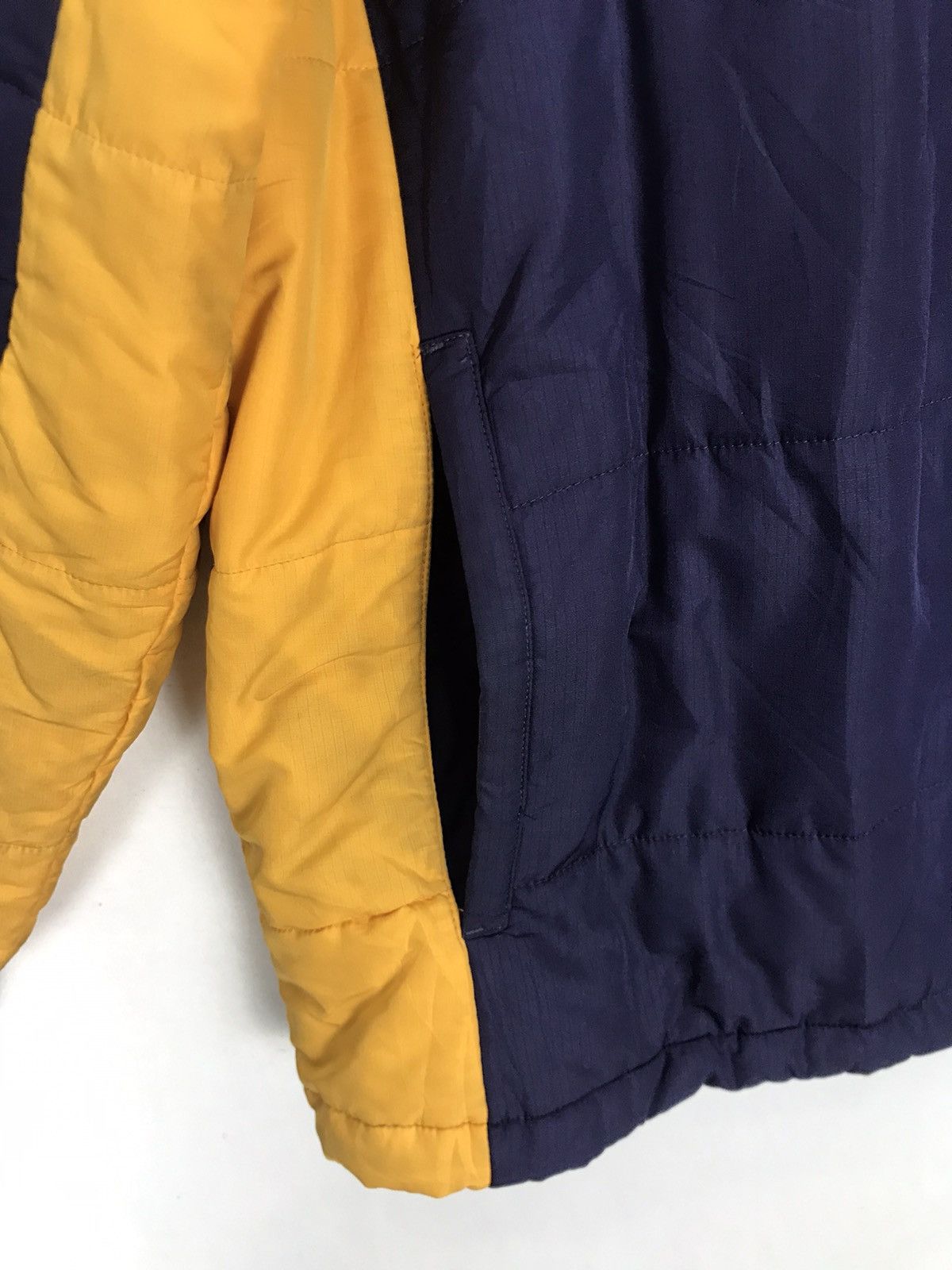 Canterbury of New Zealand Canterbury of New Zealand Color Block Puffer Jacket Size US M / EU 48-50 / 2 - 14 Thumbnail