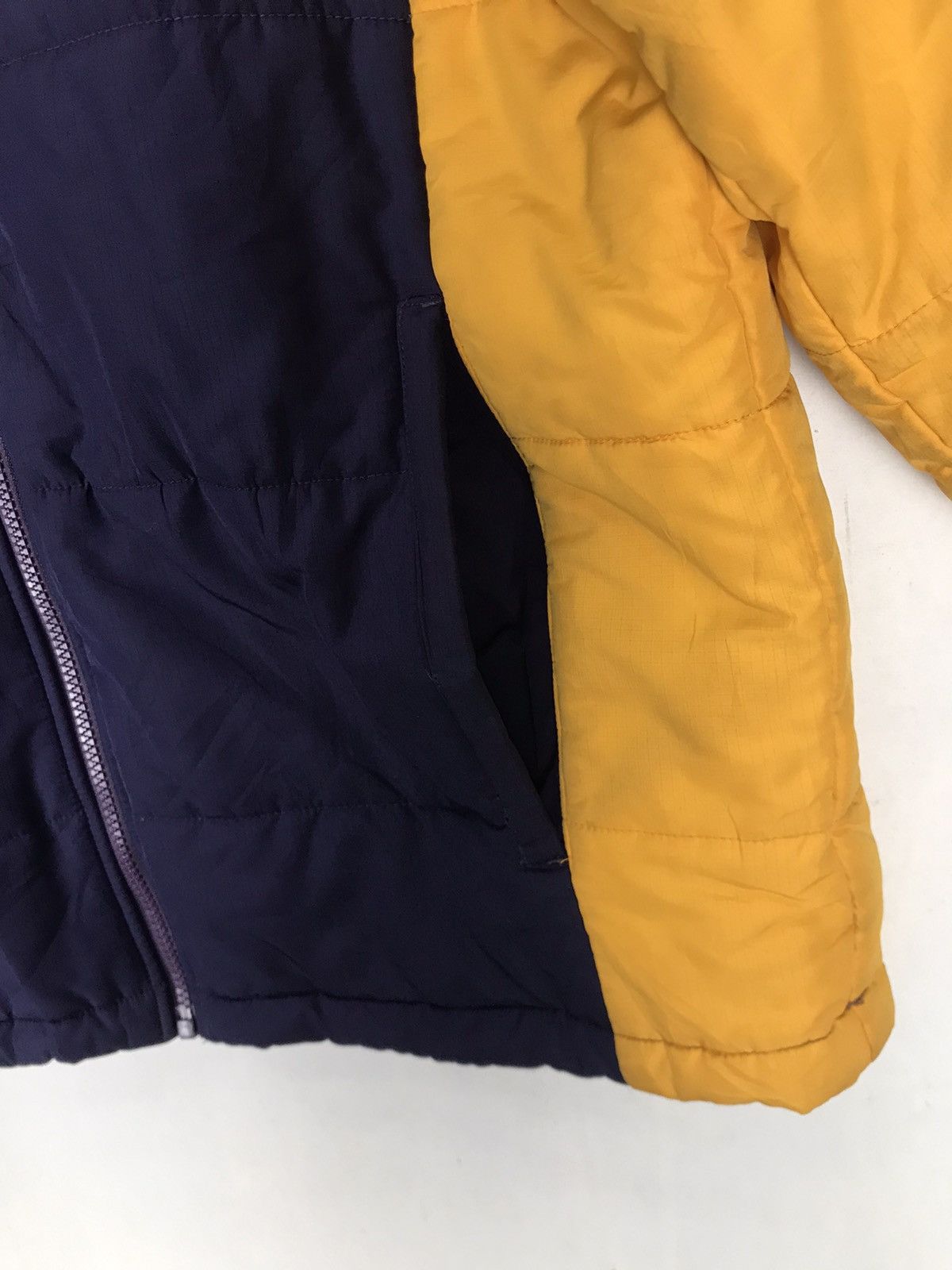 Canterbury of New Zealand Canterbury of New Zealand Color Block Puffer Jacket Size US M / EU 48-50 / 2 - 15 Thumbnail