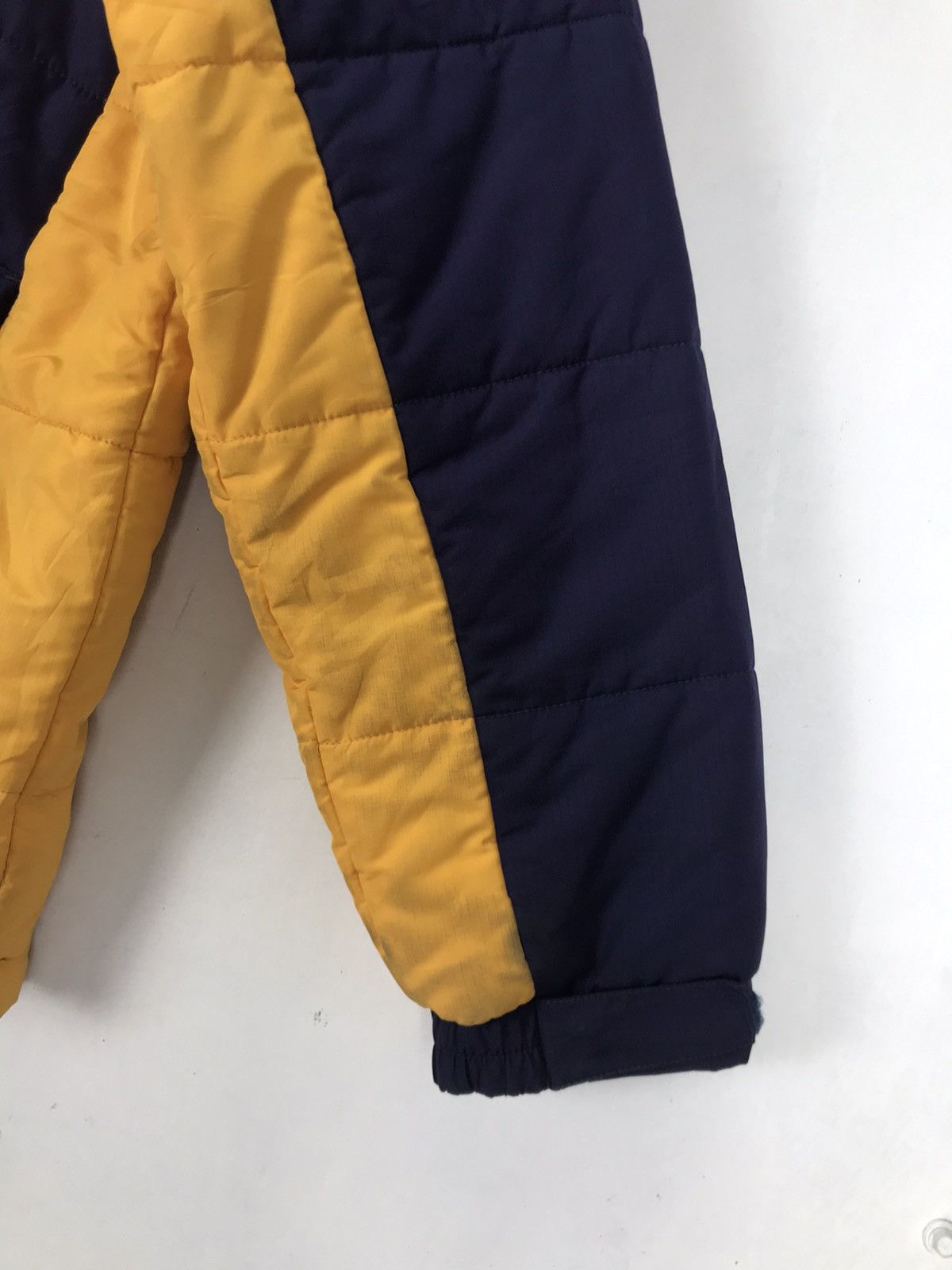 Canterbury of New Zealand Canterbury of New Zealand Color Block Puffer Jacket Size US M / EU 48-50 / 2 - 11 Thumbnail