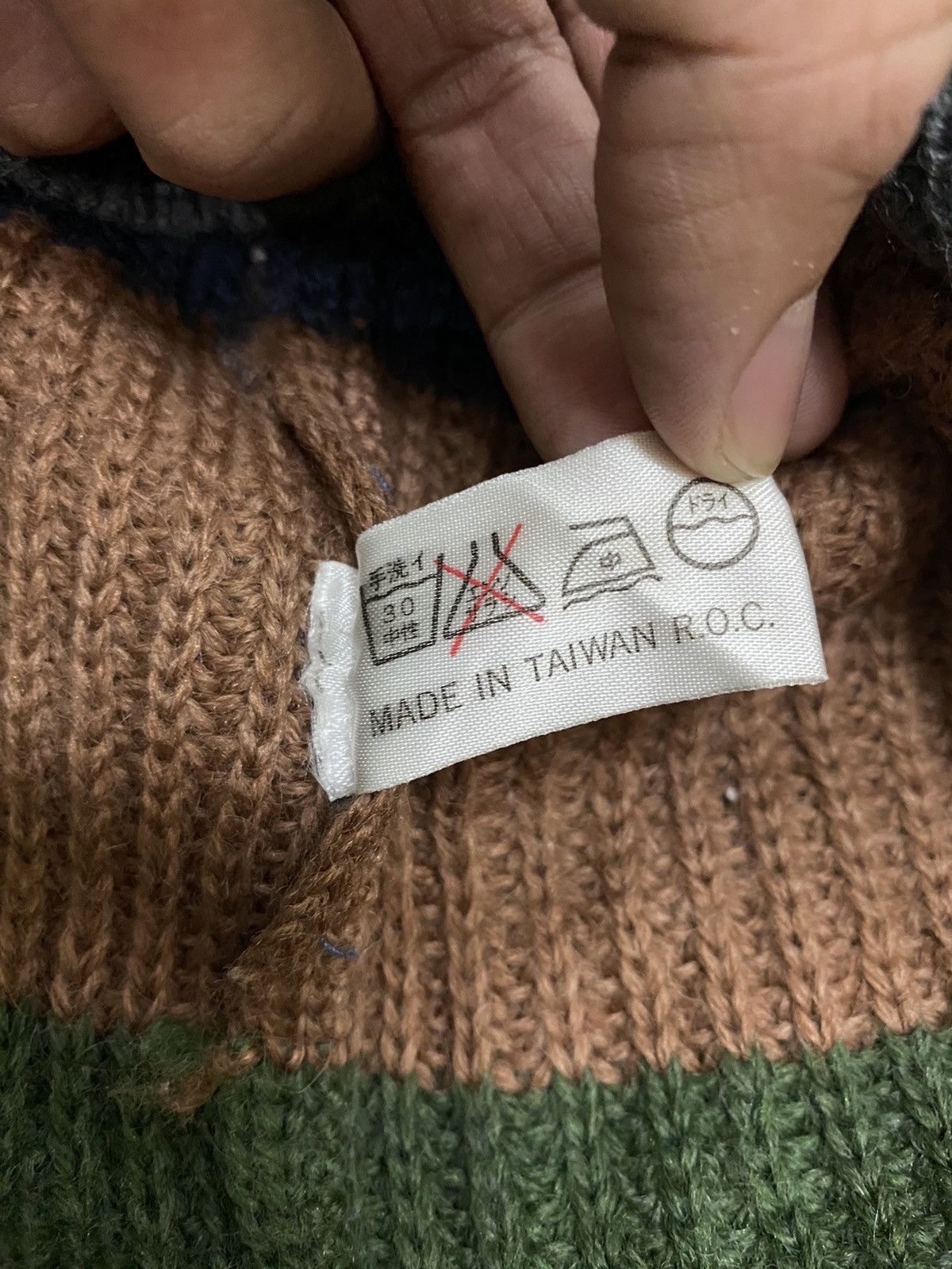 Japanese Brand × Vintage Vintage Japanese Brand Takashimaya Knitwear Sweater Size US M / EU 48-50 / 2 - 8 Thumbnail