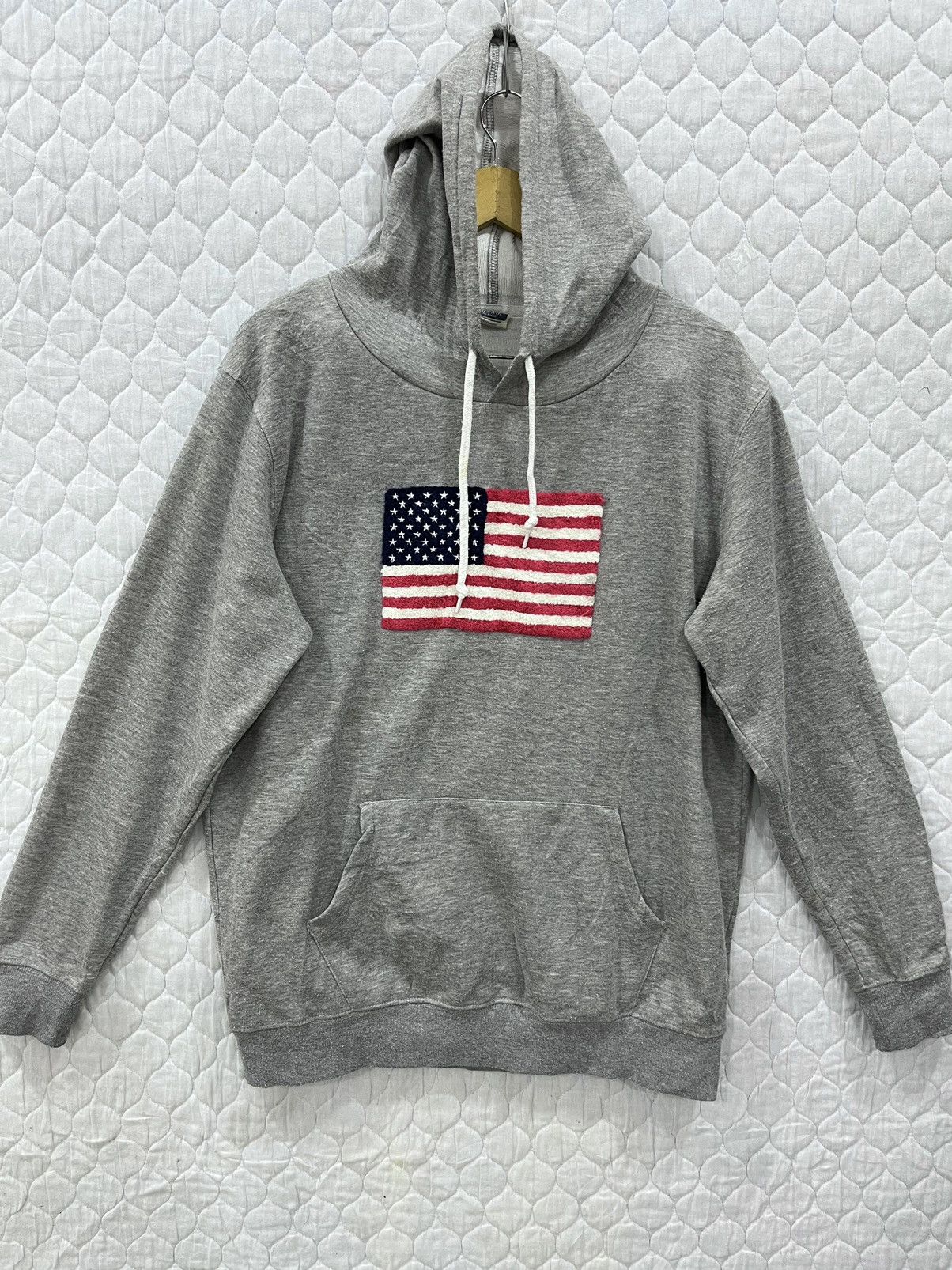 (BB). GROWTH BY GRAIL USA FLAG HYPEBEAST HOODIE SWEATSHIRT