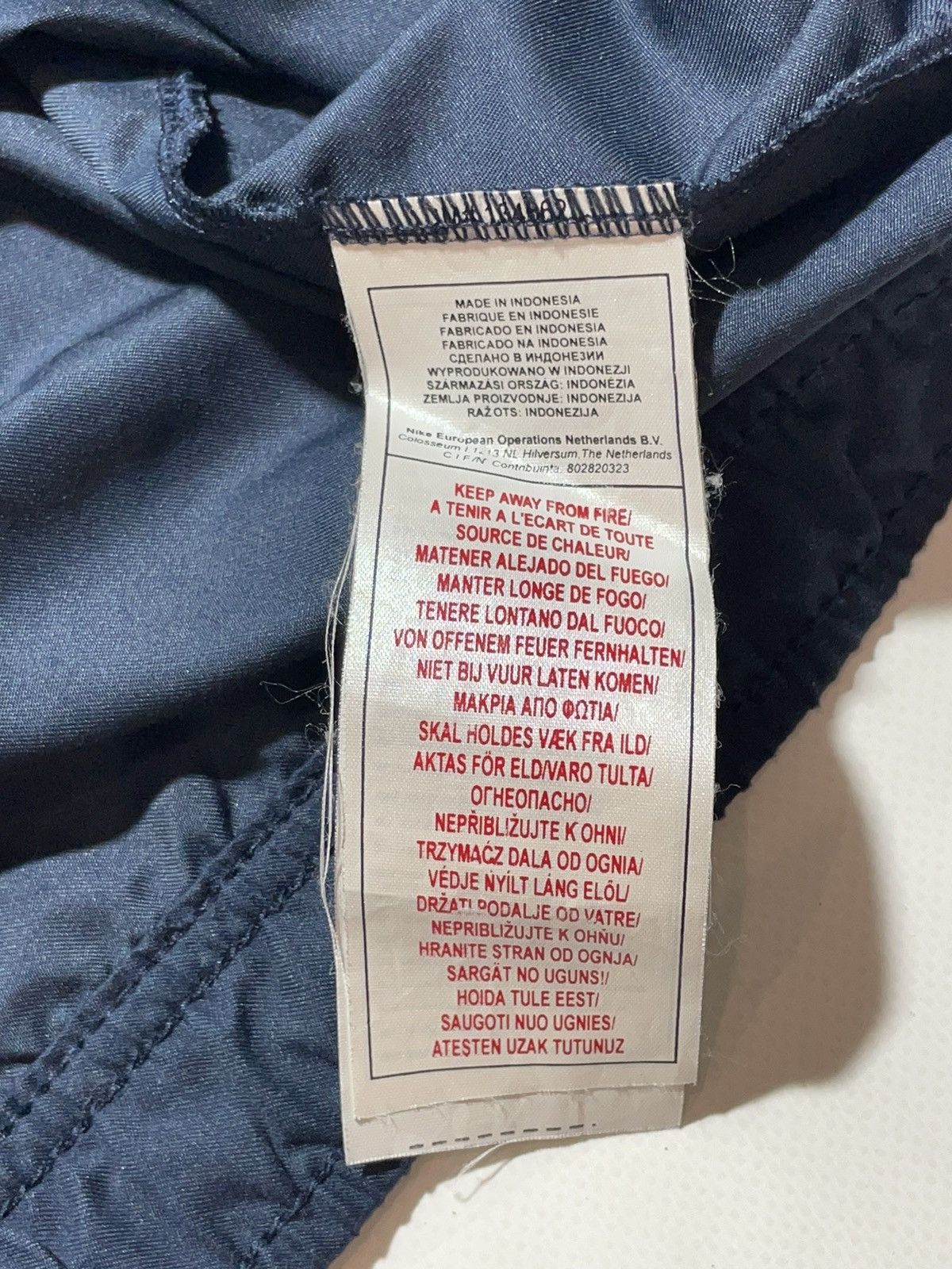 Vintage Nike Golf Vintage Nylon Vest Size US XL / EU 56 / 4 - 8 Thumbnail
