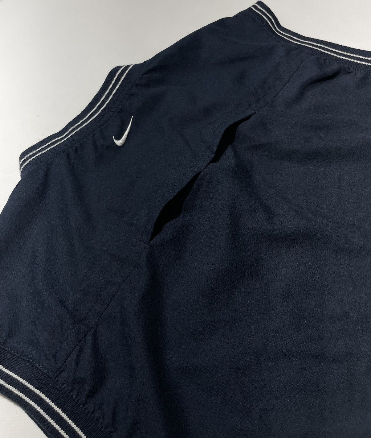 Vintage Nike Golf Vintage Nylon Vest Size US XL / EU 56 / 4 - 4 Thumbnail