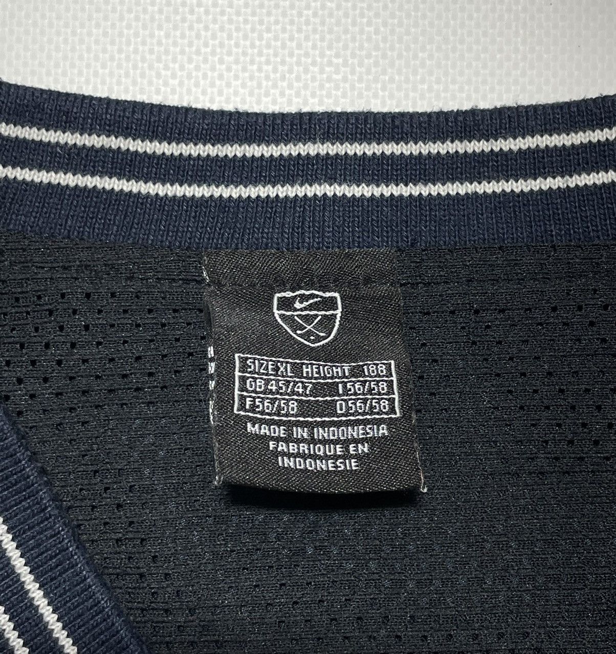 Vintage Nike Golf Vintage Nylon Vest Size US XL / EU 56 / 4 - 6 Thumbnail