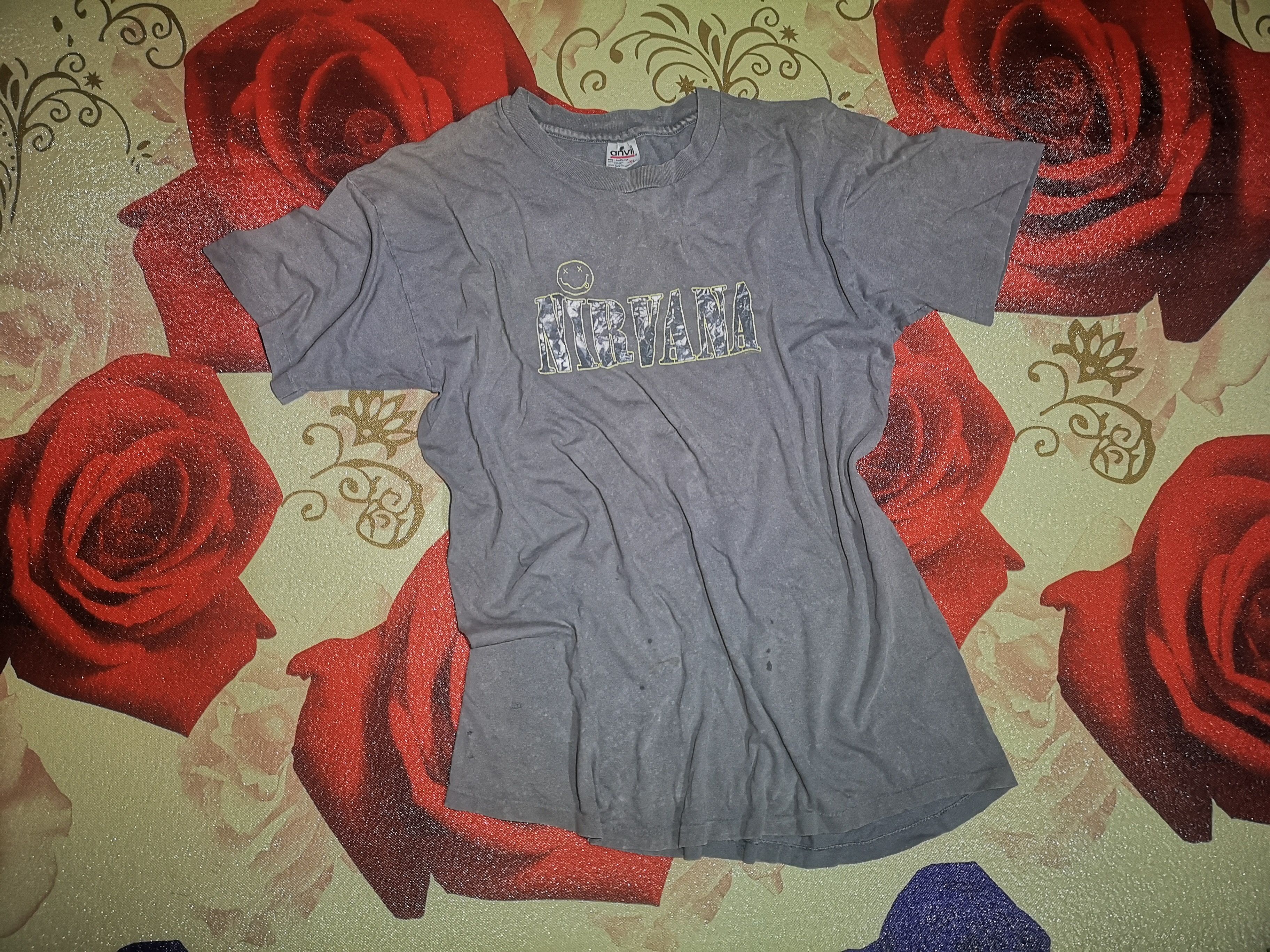 Band Tees Vintage Nirvana ©1997 Size US XL / EU 56 / 4 - 1 Thumbnail