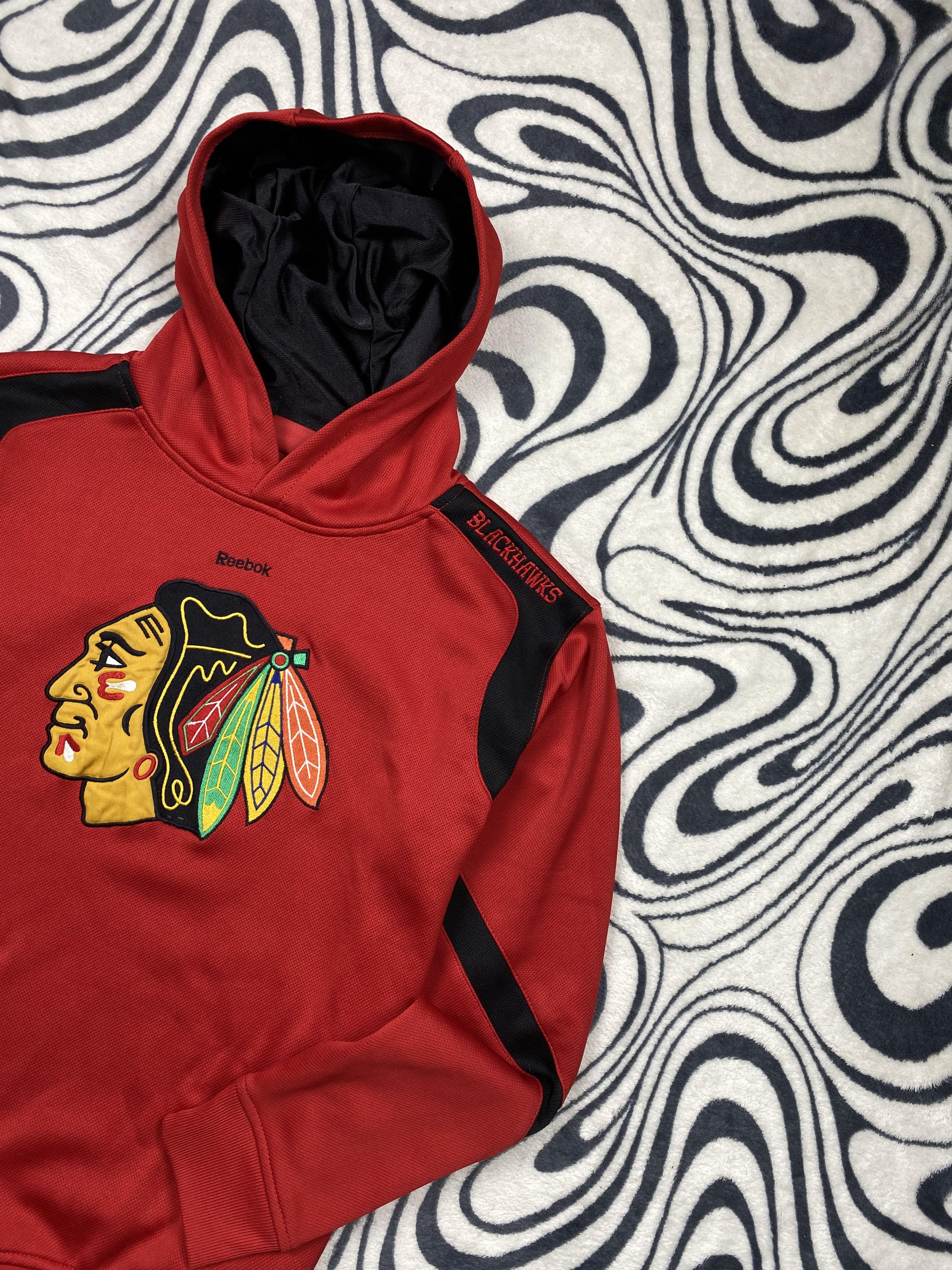 NHL Chicago Blackhawks Reebok Vintage NHL Mens Hoodie Size US S / EU 44-46 / 1 - 2 Thumbnail