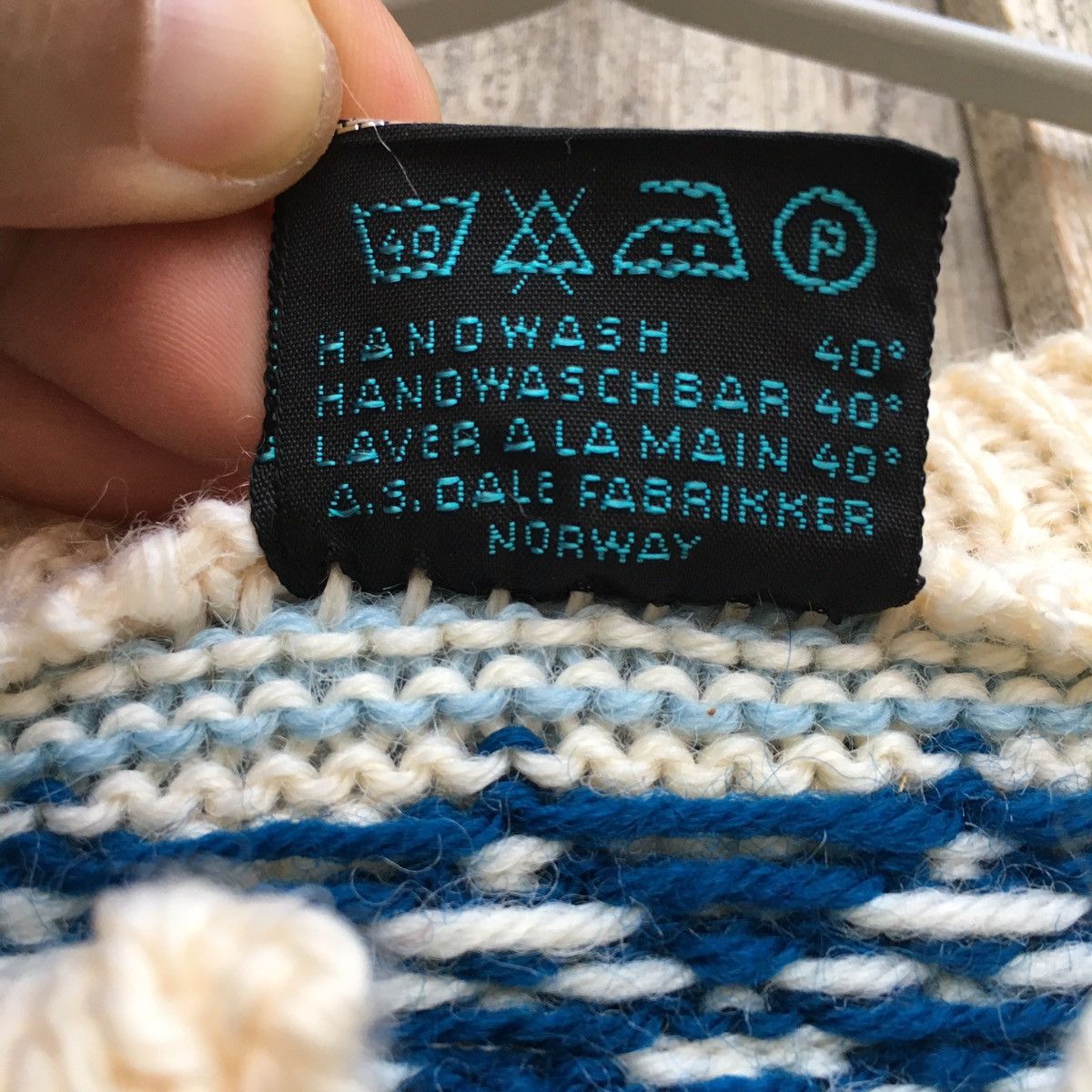 Dale Of Norway × Vintage Vintage 80’s Dale Of Norway Wool Norwegian Knit Sweatshirt Size US XL / EU 56 / 4 - 6 Thumbnail