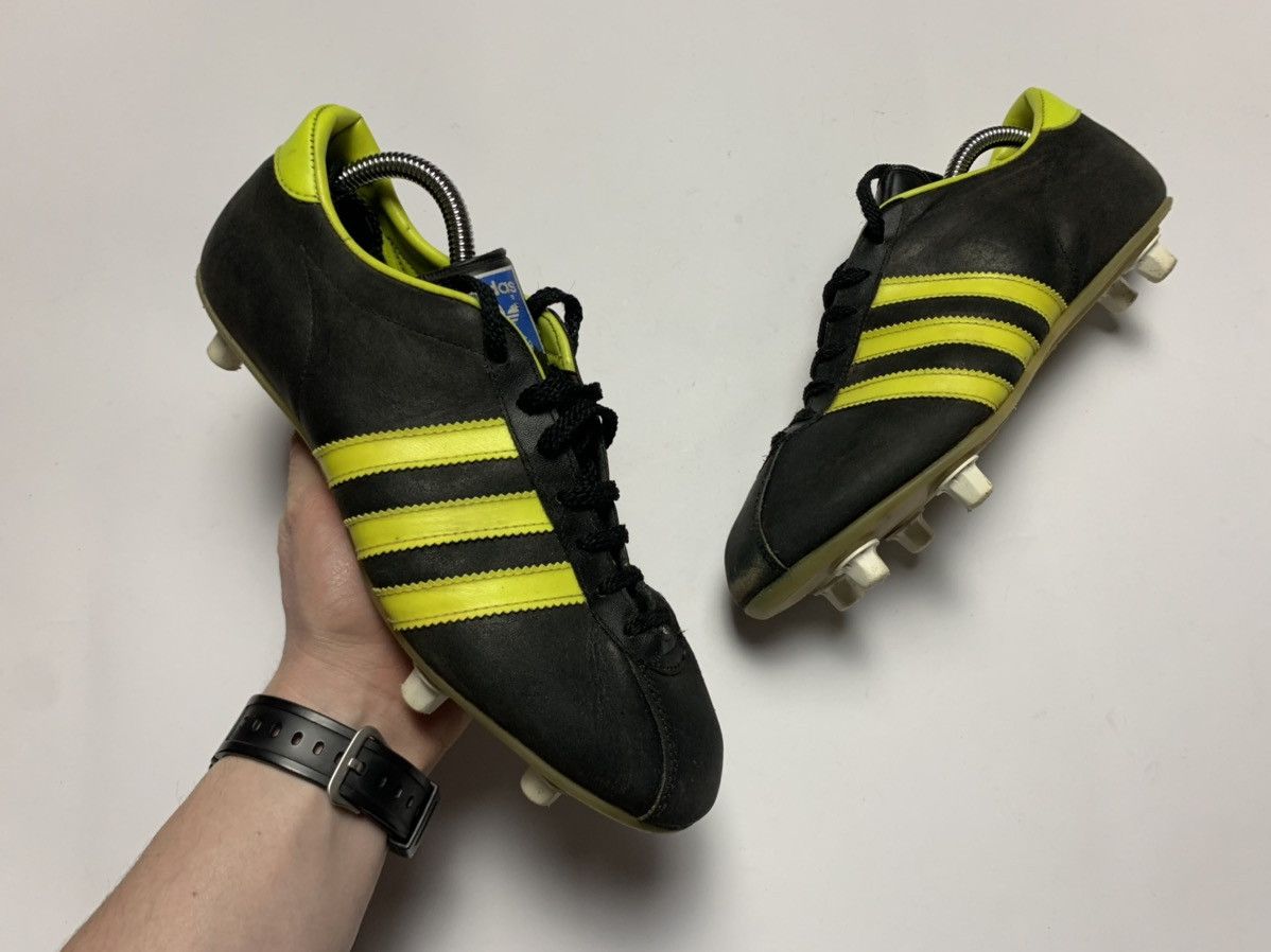 Adidas × Vintage Vintage adidas soccer boots rare retro size 7.5 Size US 7.5 / EU 40-41 - 2 Thumbnail