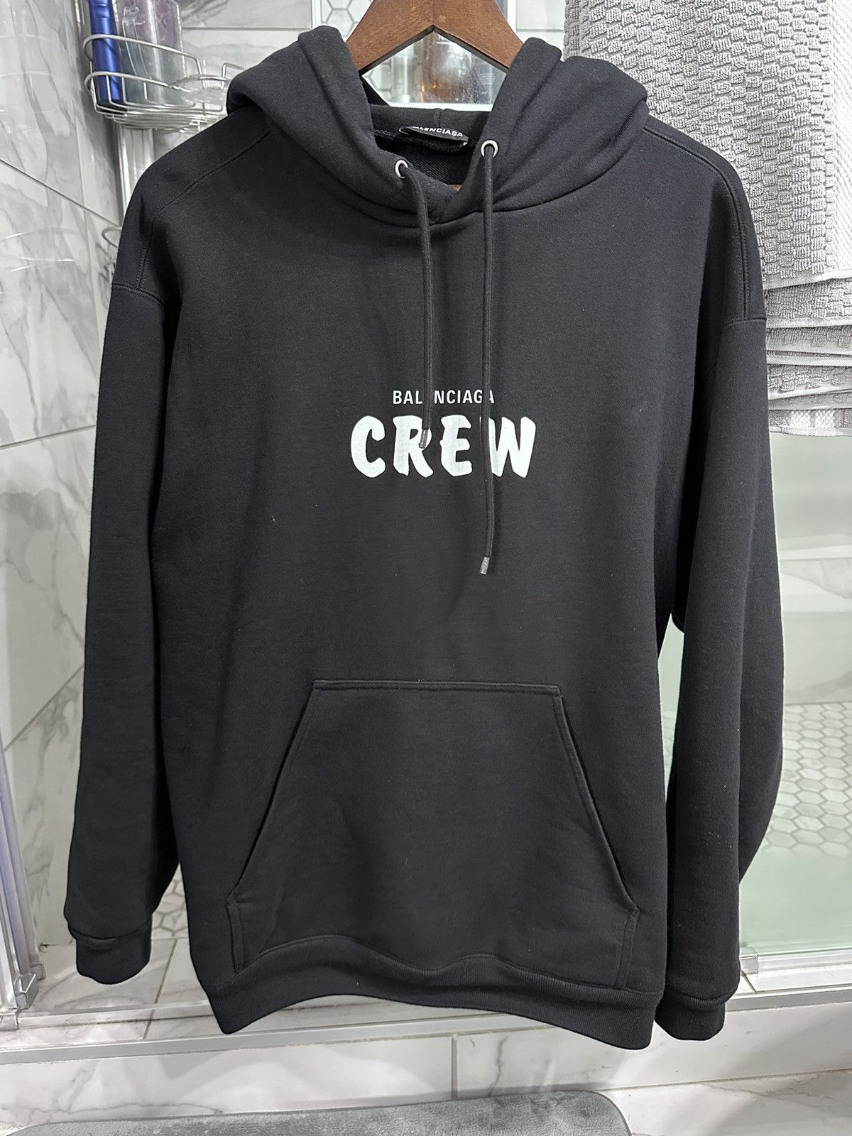 希少 完売品 定価13万円 BALENCIAGA CREW HOODIE 希少 完売品 定価13万円 BALENCIAGA CREW HOODIE