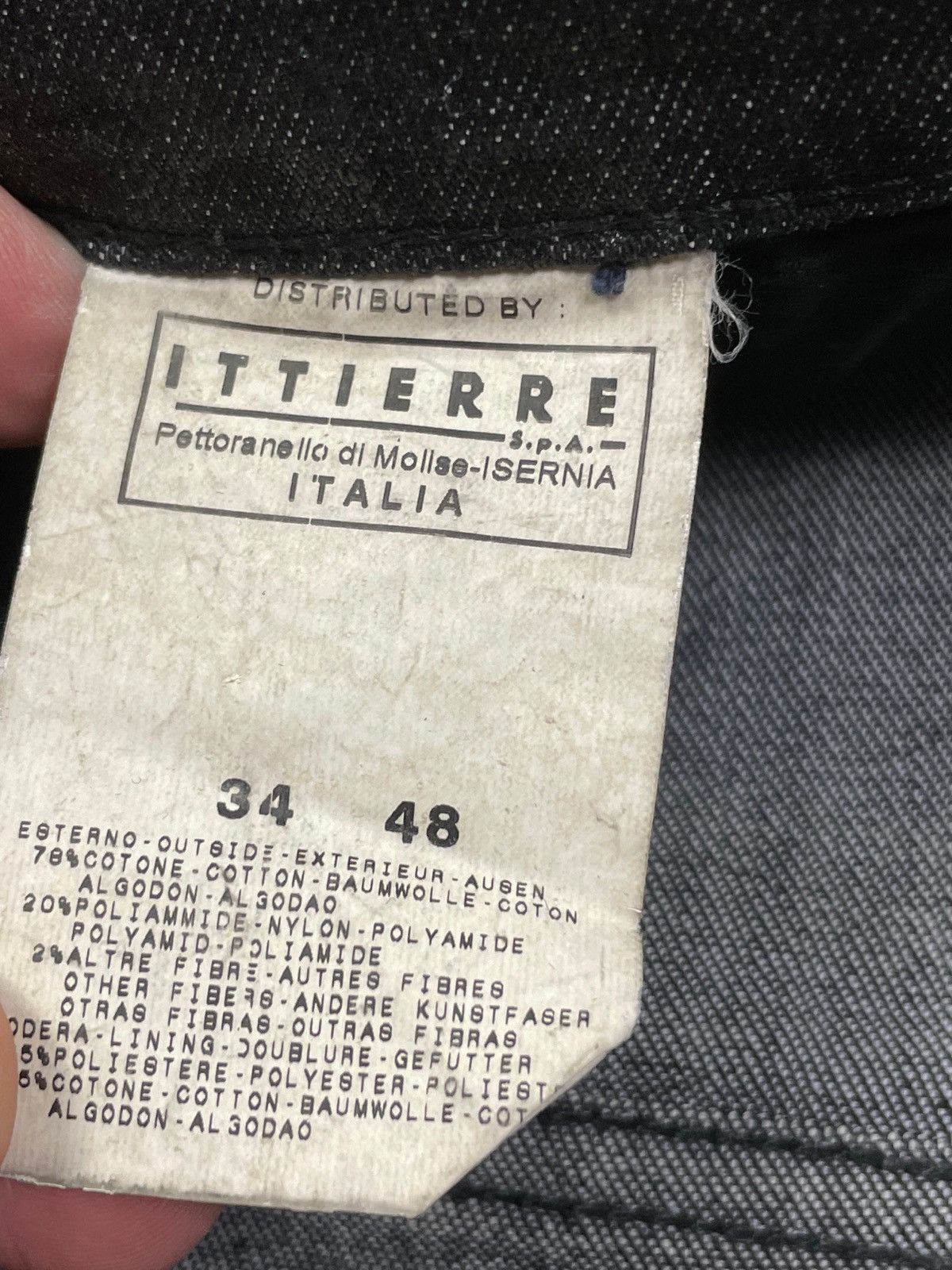 Versace Jeans Couture × Vintage Versace Jeans Couture monogram Jeans size 34 Size US 34 / EU 50 - 8 Thumbnail