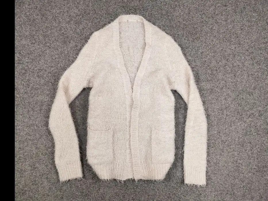 Japanese Brand Rare Vintage Japanese Cardigan Mohair Style Fuzzy Sweater Size US S / EU 44-46 / 1 - 5 Thumbnail