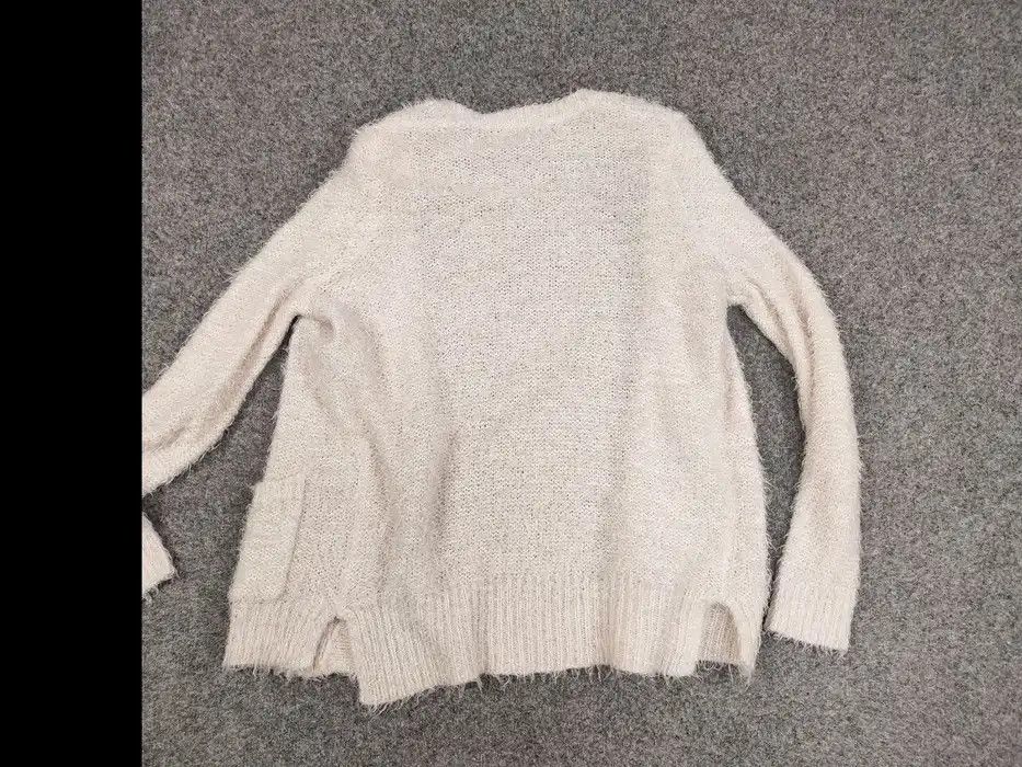 Japanese Brand Rare Vintage Japanese Cardigan Mohair Style Fuzzy Sweater Size US S / EU 44-46 / 1 - 6 Thumbnail