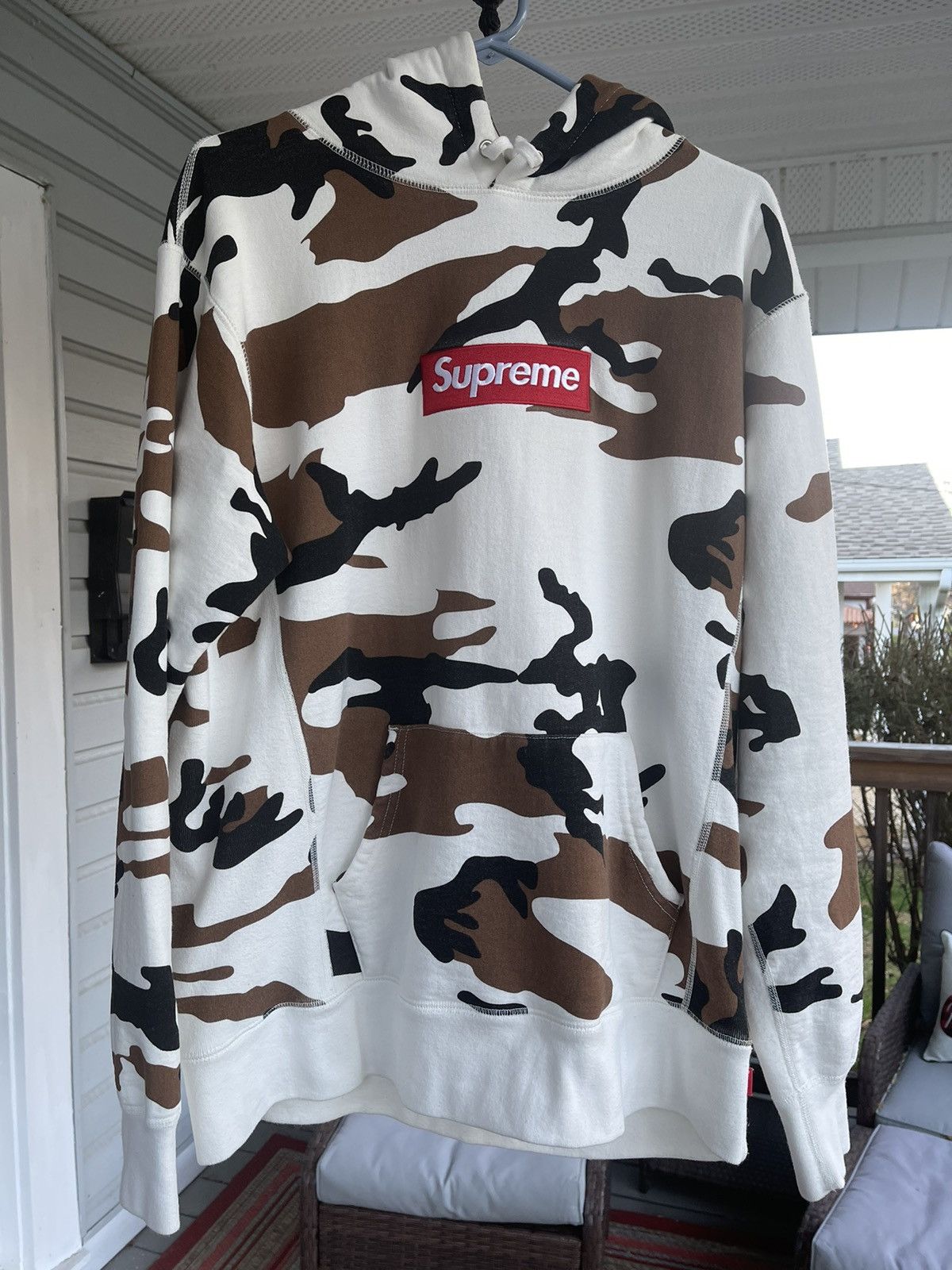 Supreme cow camo box logo online