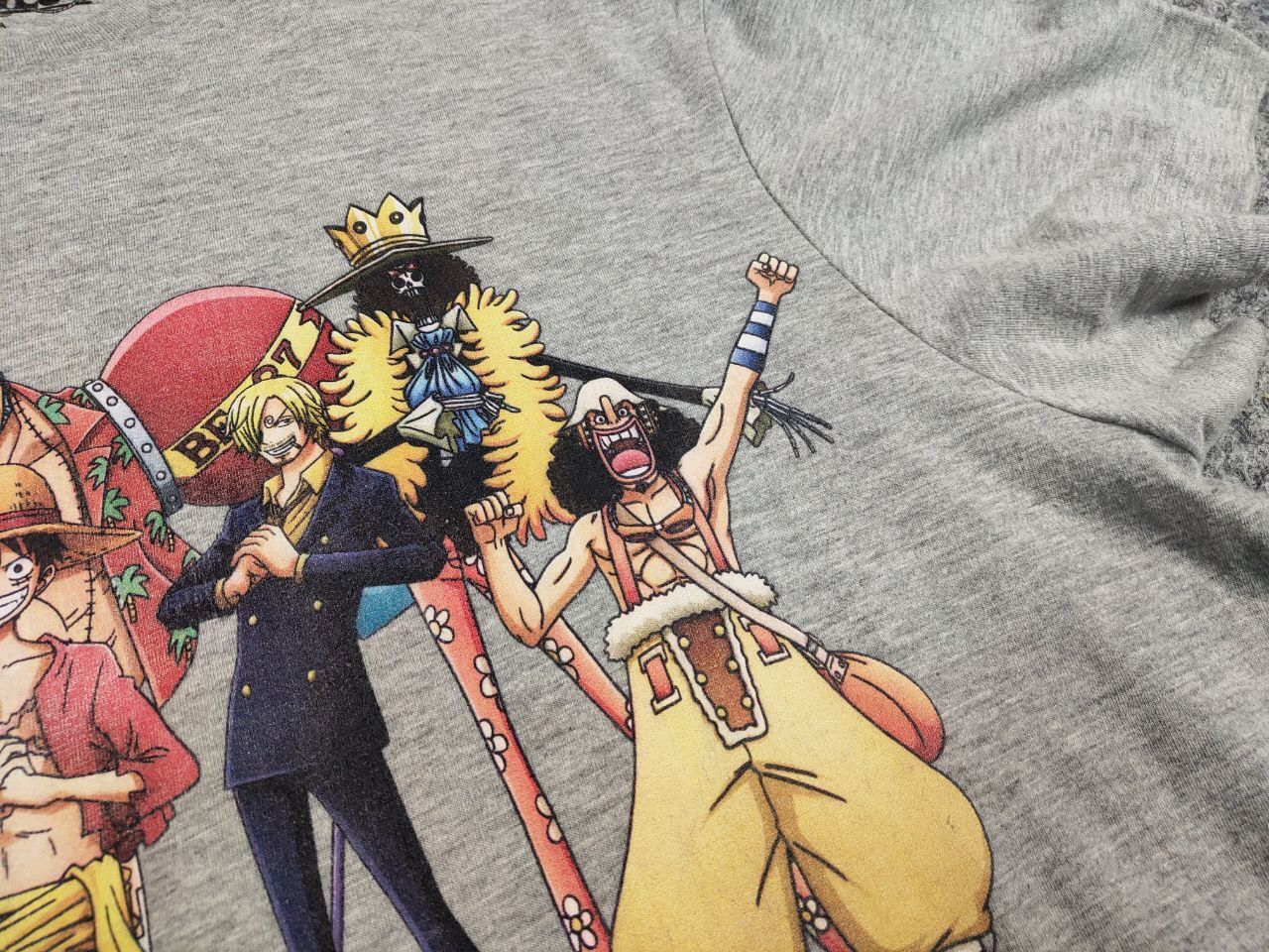 Anime Vintage One Piece Japanese Anime All Over Print T Shirt Size US XL / EU 56 / 4 - 13 Thumbnail