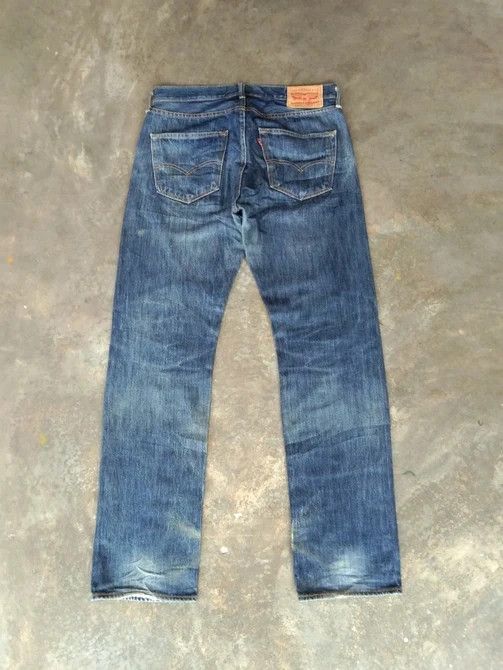 Levi's Vintage Levi's 501 Distressed Jeans 31x32 Size US 31 - 2 Thumbnail