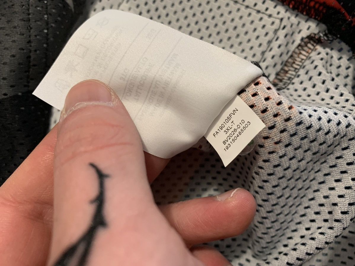 Jordan Brand Jordan PSG jersey Size US XXL / EU 58 / 5 - 6 Thumbnail