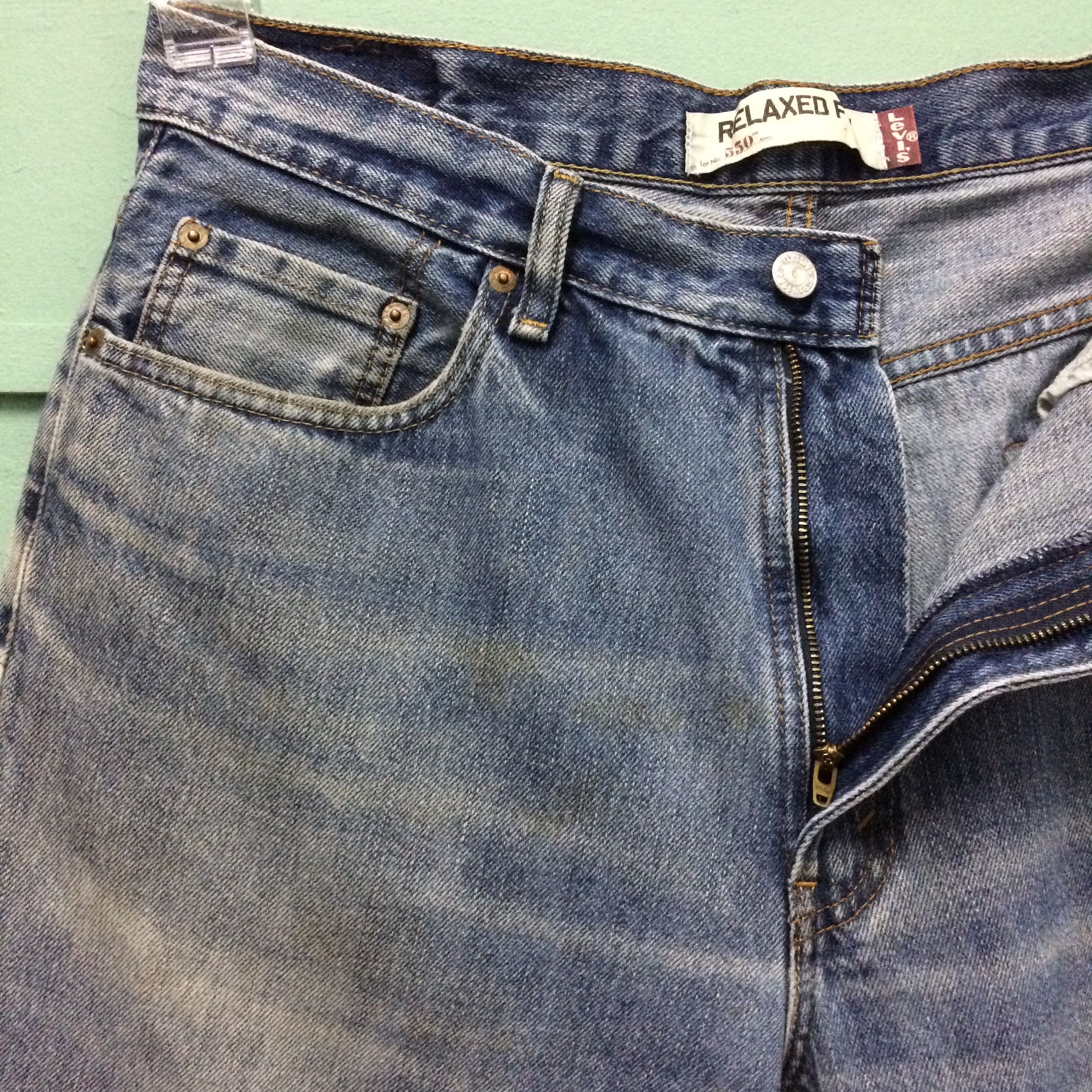 Levi's Vintage Distressed Levis 550 Dirty Jeans #B-158 Size US 35 - 6 Thumbnail