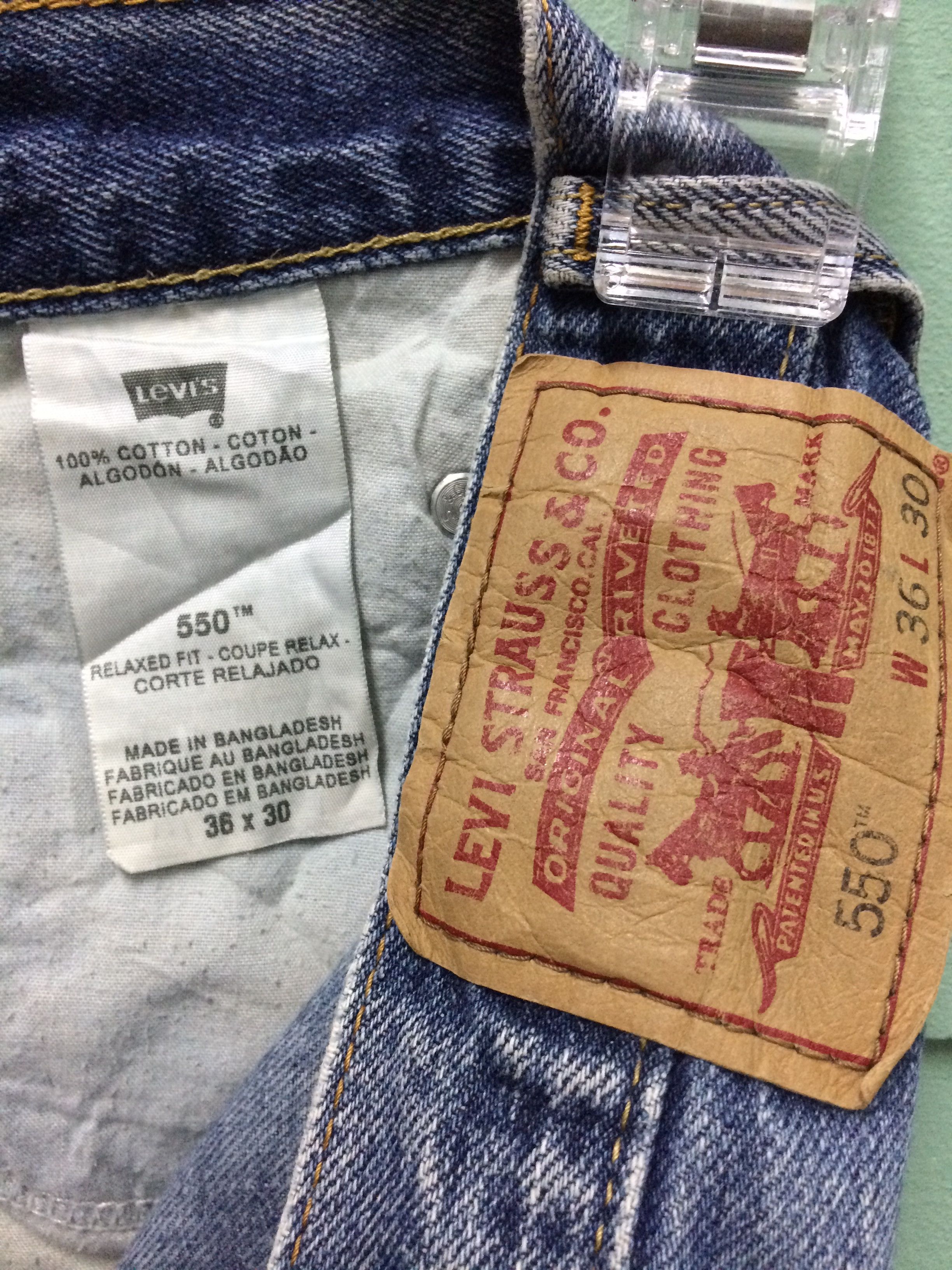 Levi's Vintage Distressed Levis 550 Dirty Jeans #B-158 Size US 35 - 10 Thumbnail