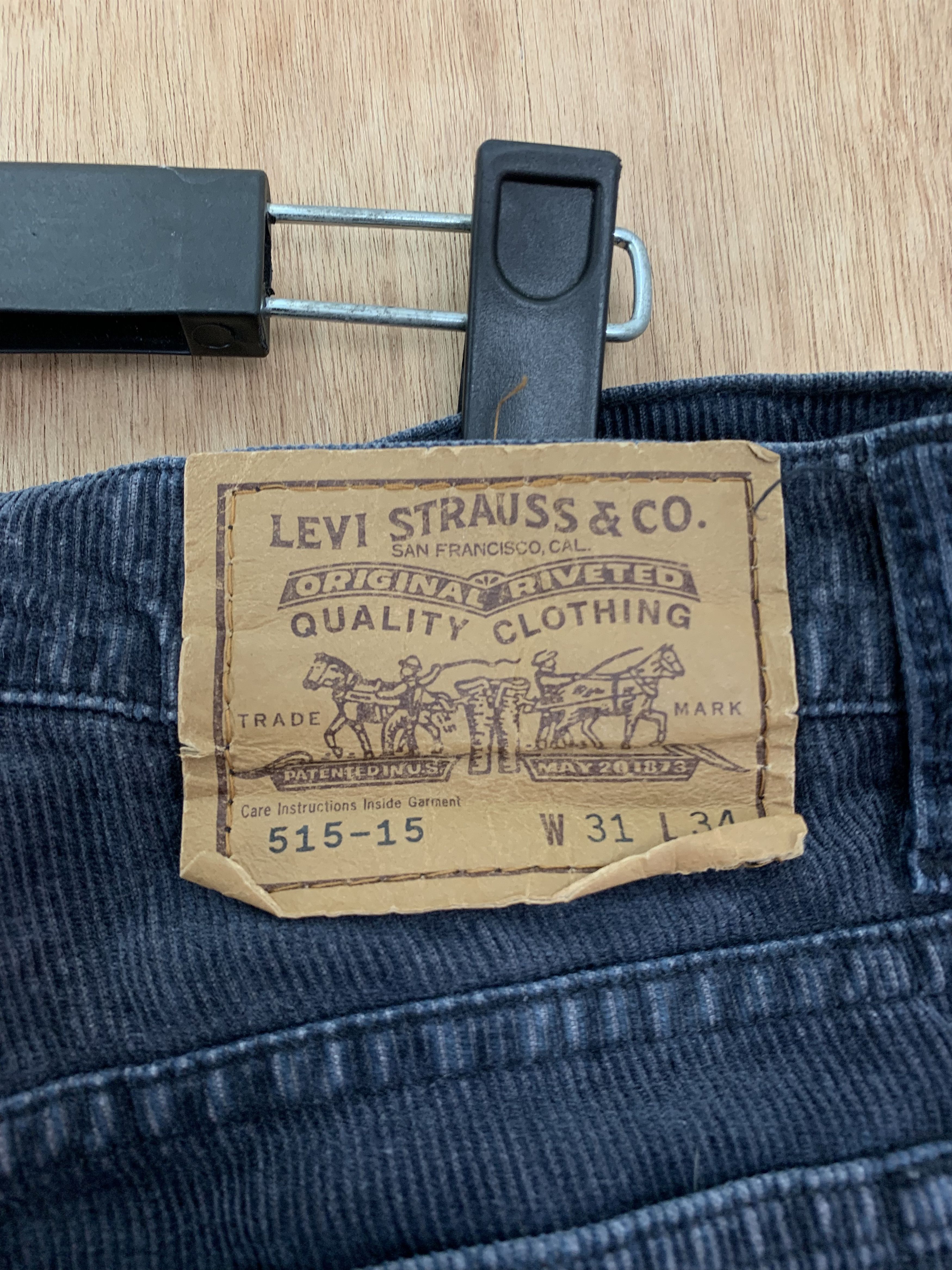 Levi's Conduroy Levis Straight Cut Pants Black Vintage Streetwear Size US 29 - 13 Thumbnail