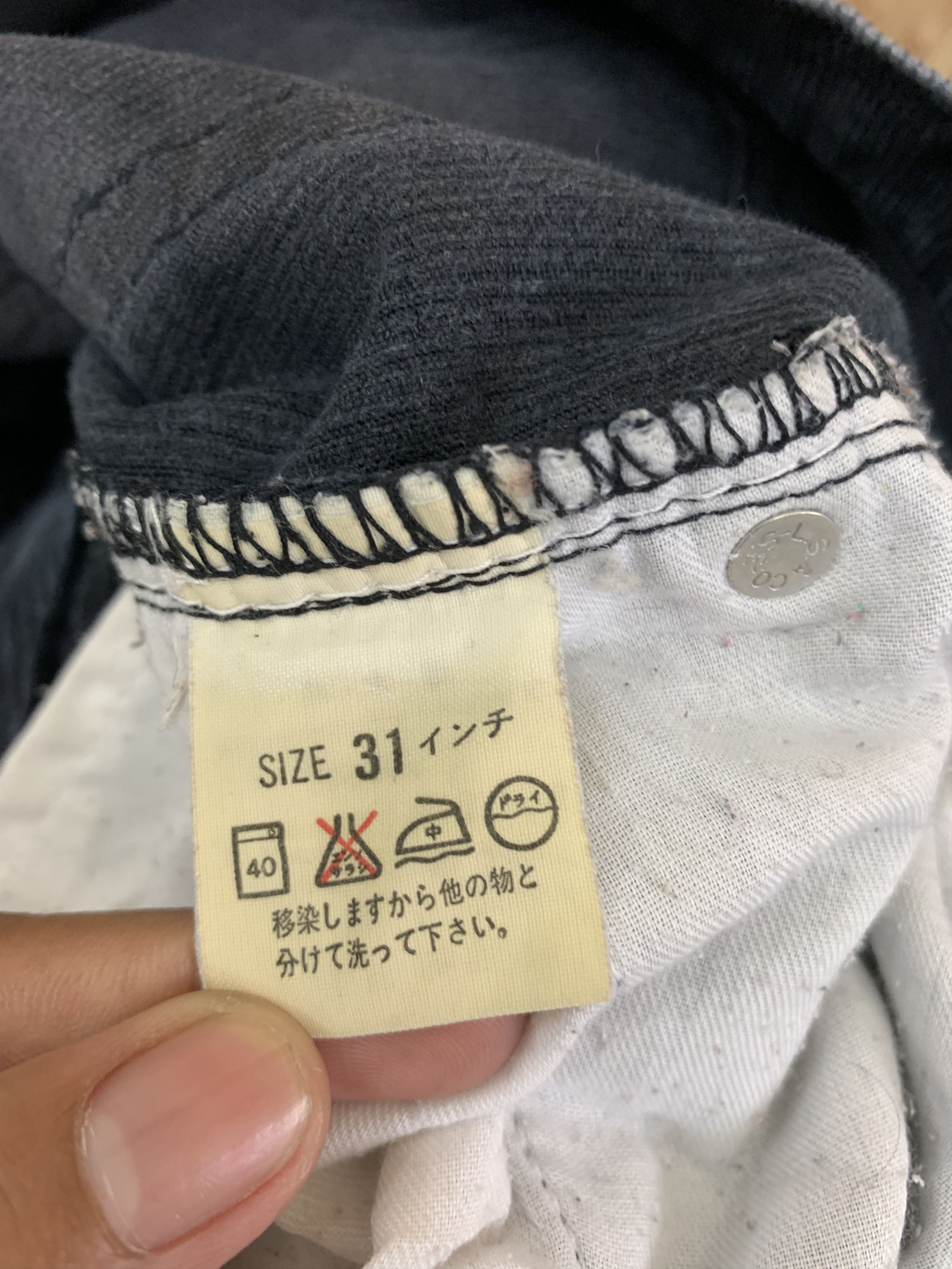 Levi's Conduroy Levis Straight Cut Pants Black Vintage Streetwear Size US 29 - 14 Thumbnail