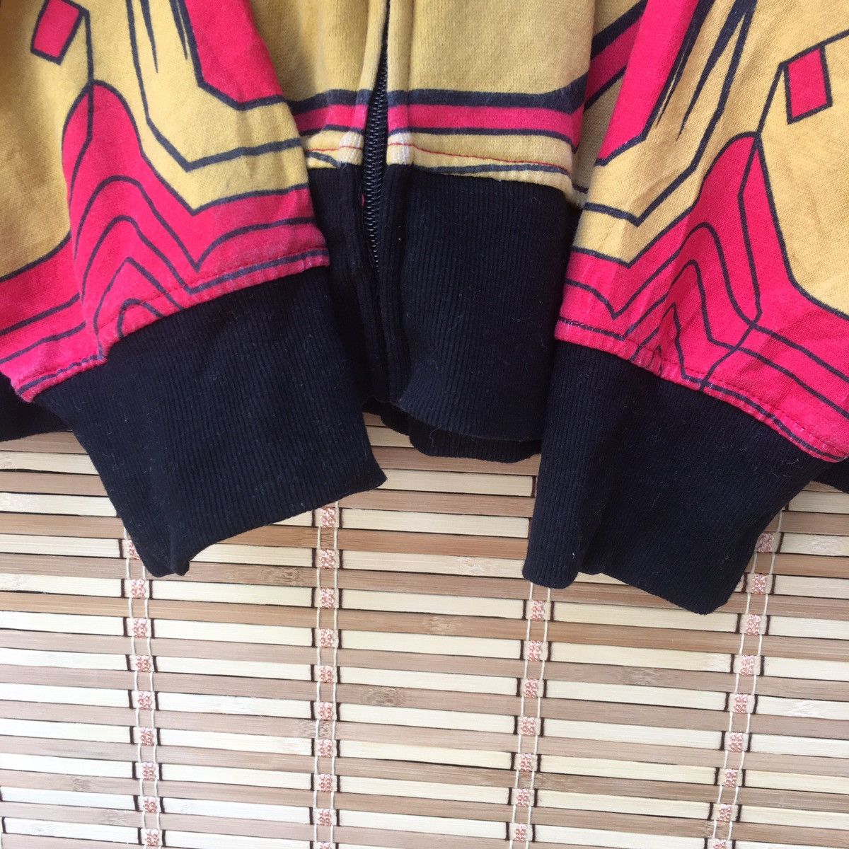 Marvel Comics IRONMAN Suit Motif Hoodie Sweater Size US L / EU 52-54 / 3 - 6 Thumbnail