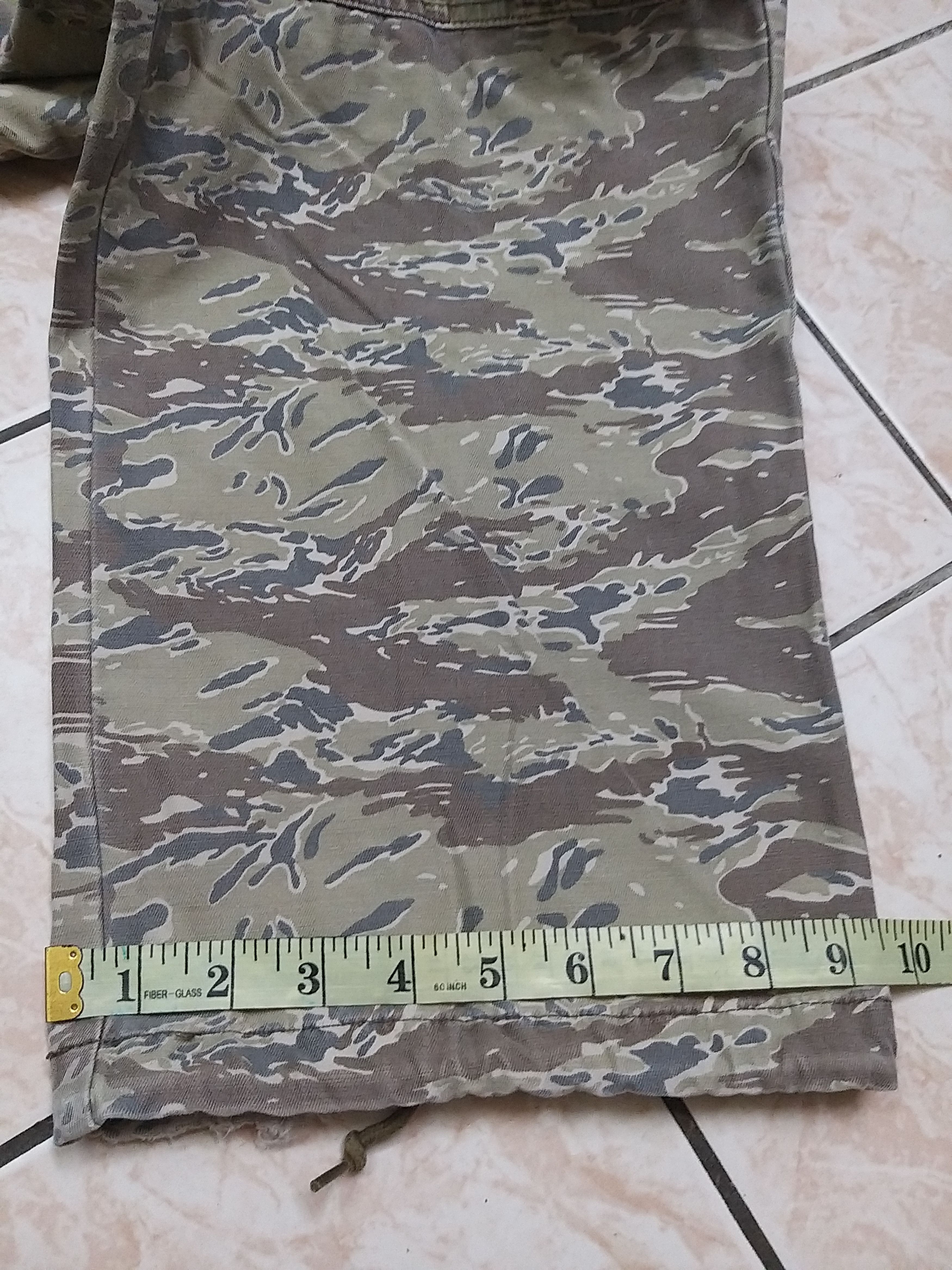 Japanese Brand UNIQLO TIGER STRIPE CAMO MILITARY ARMY CARGO PANT Size US 39 - 16 Thumbnail