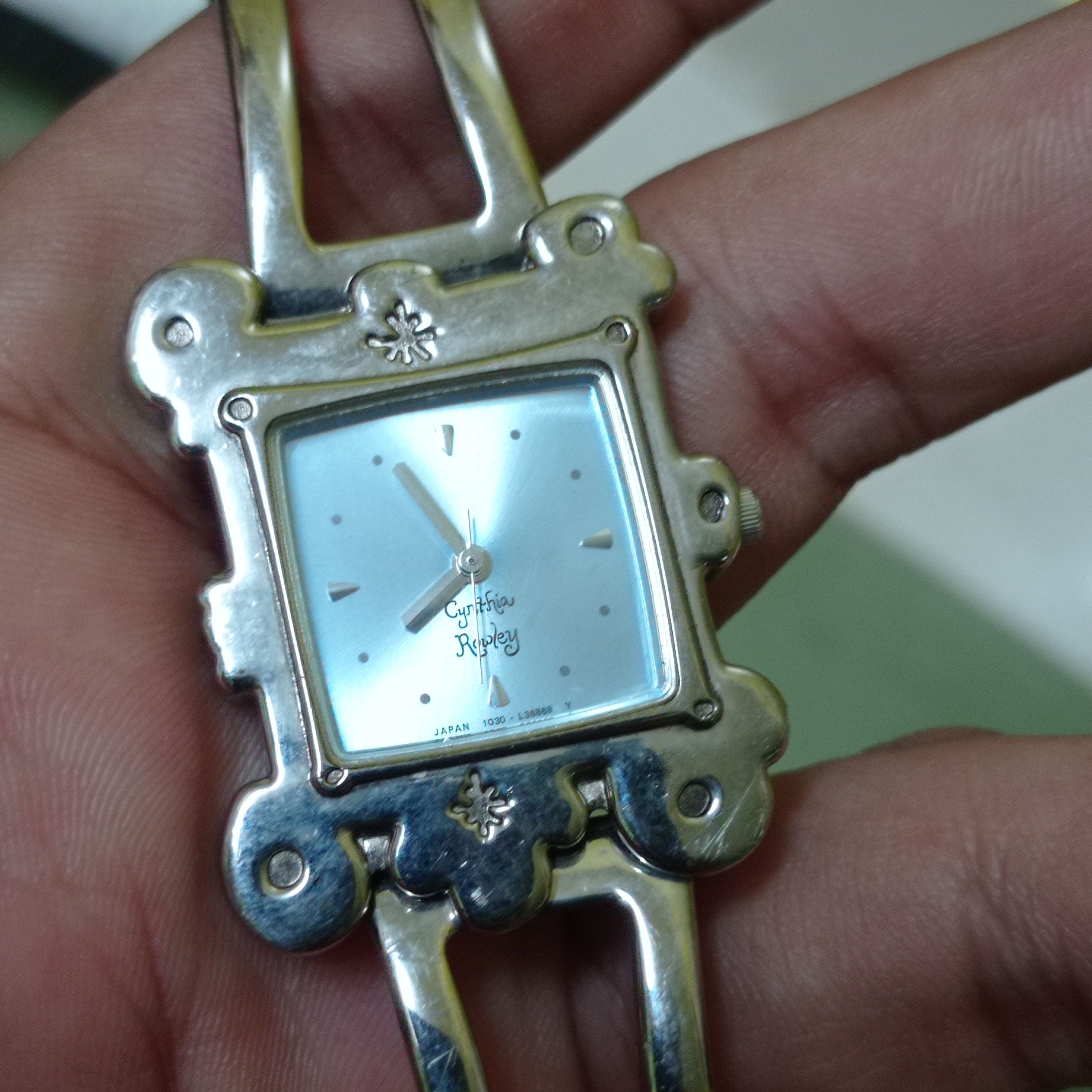 Cynthia Rowley × Japanese Brand Vintage CYNTHIA ROWLEY (1030-L17751 YO) JAPAN LADIES WATCH Size ONE SIZE - 4 Thumbnail